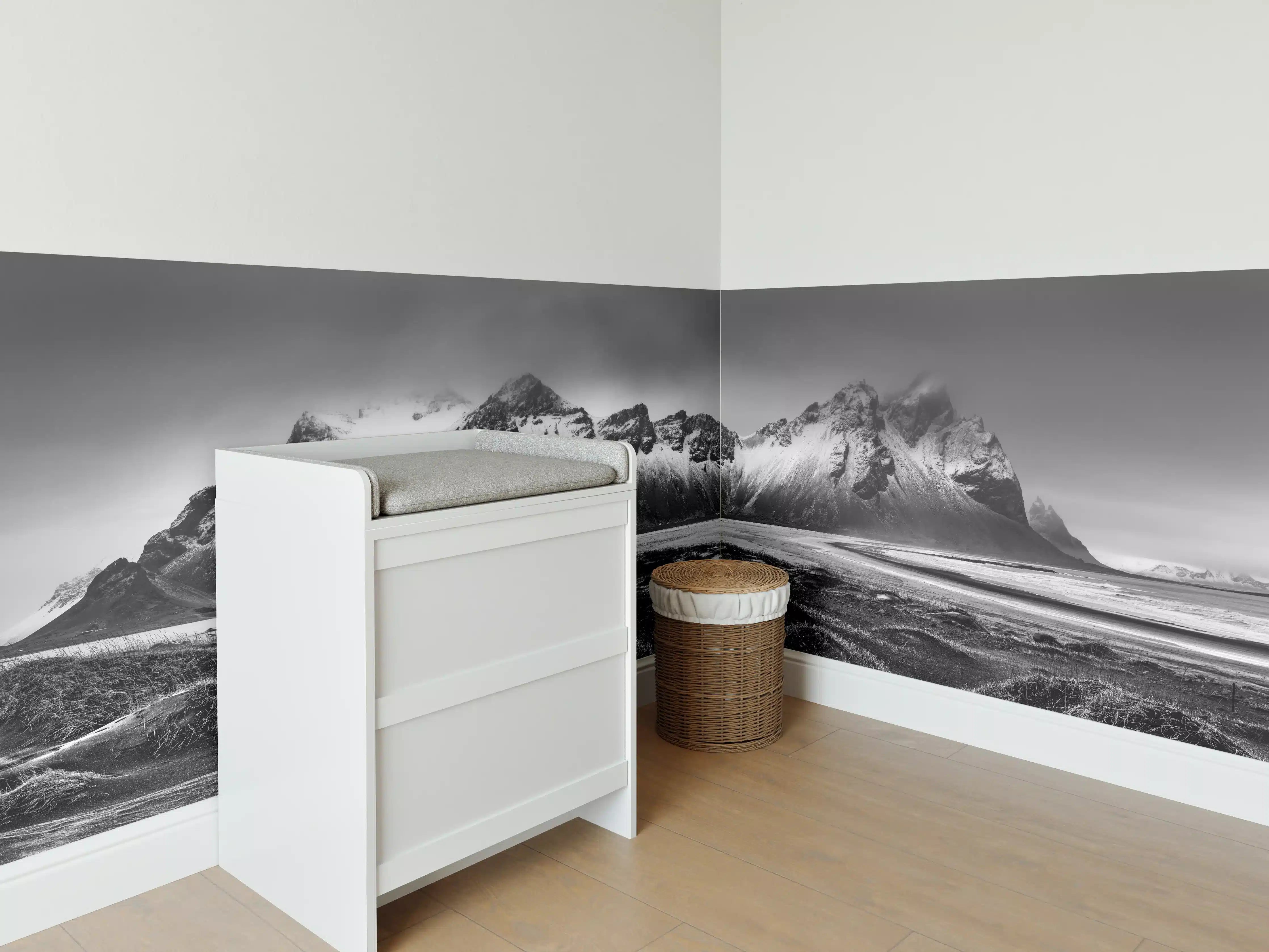 Babyzimmer Wandgestaltung - Panorama - Bergkette Vestrahorn