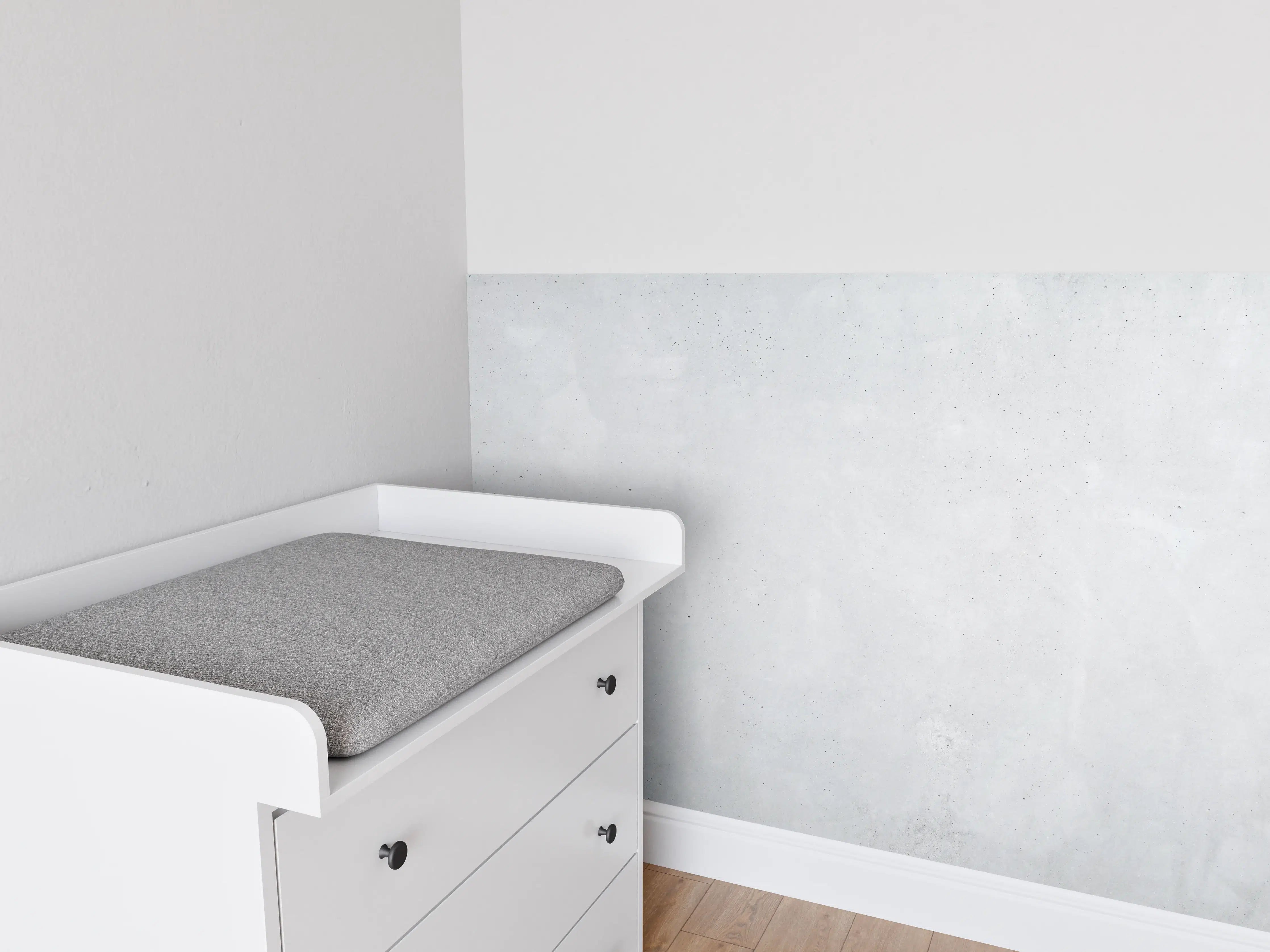 Babyzimmer Wandgestaltung - Panorama einer glatten grauen Betonwand