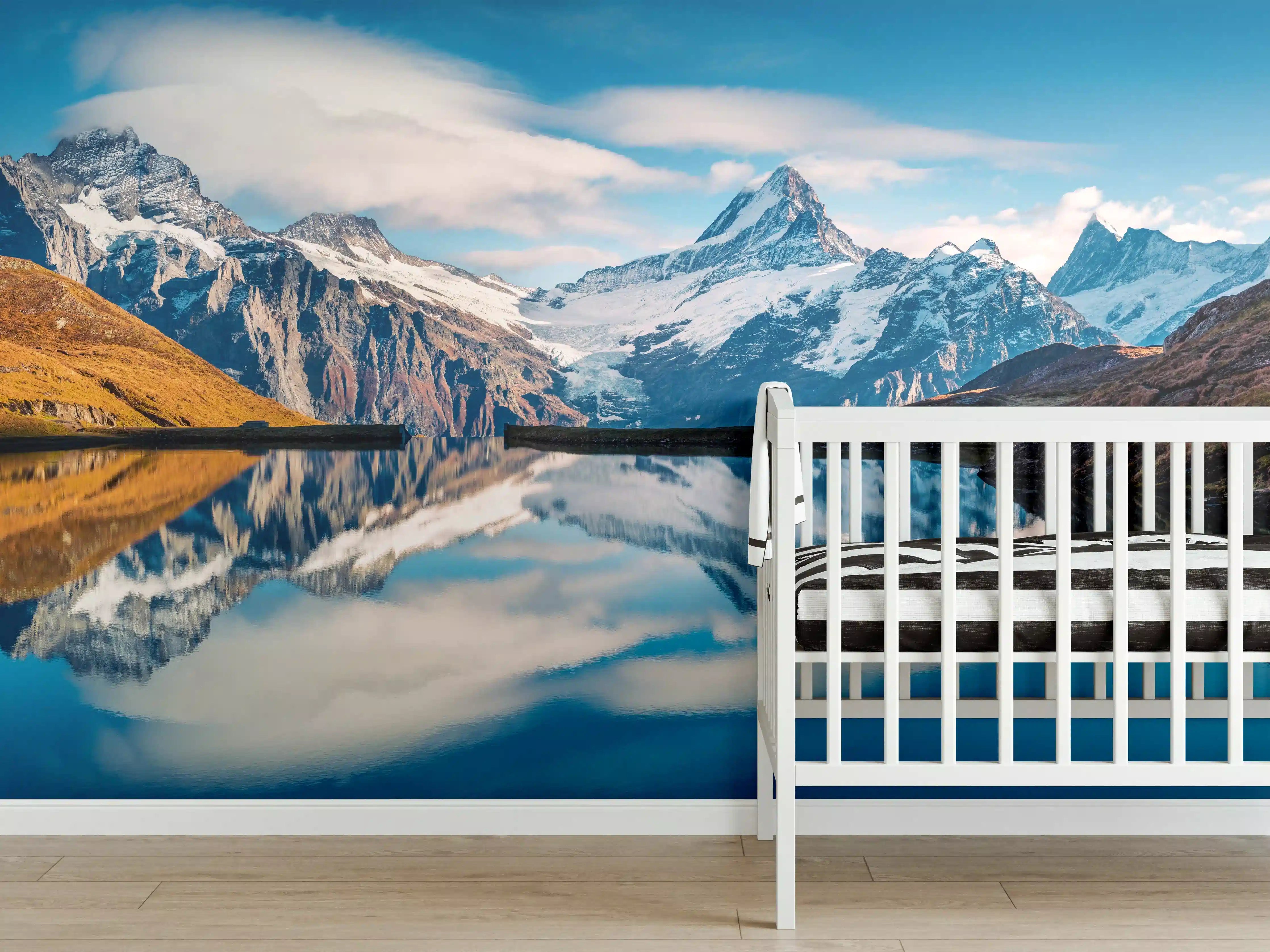 Babyzimmer Wandgestaltung - Panoramablick auf Bachalpsee