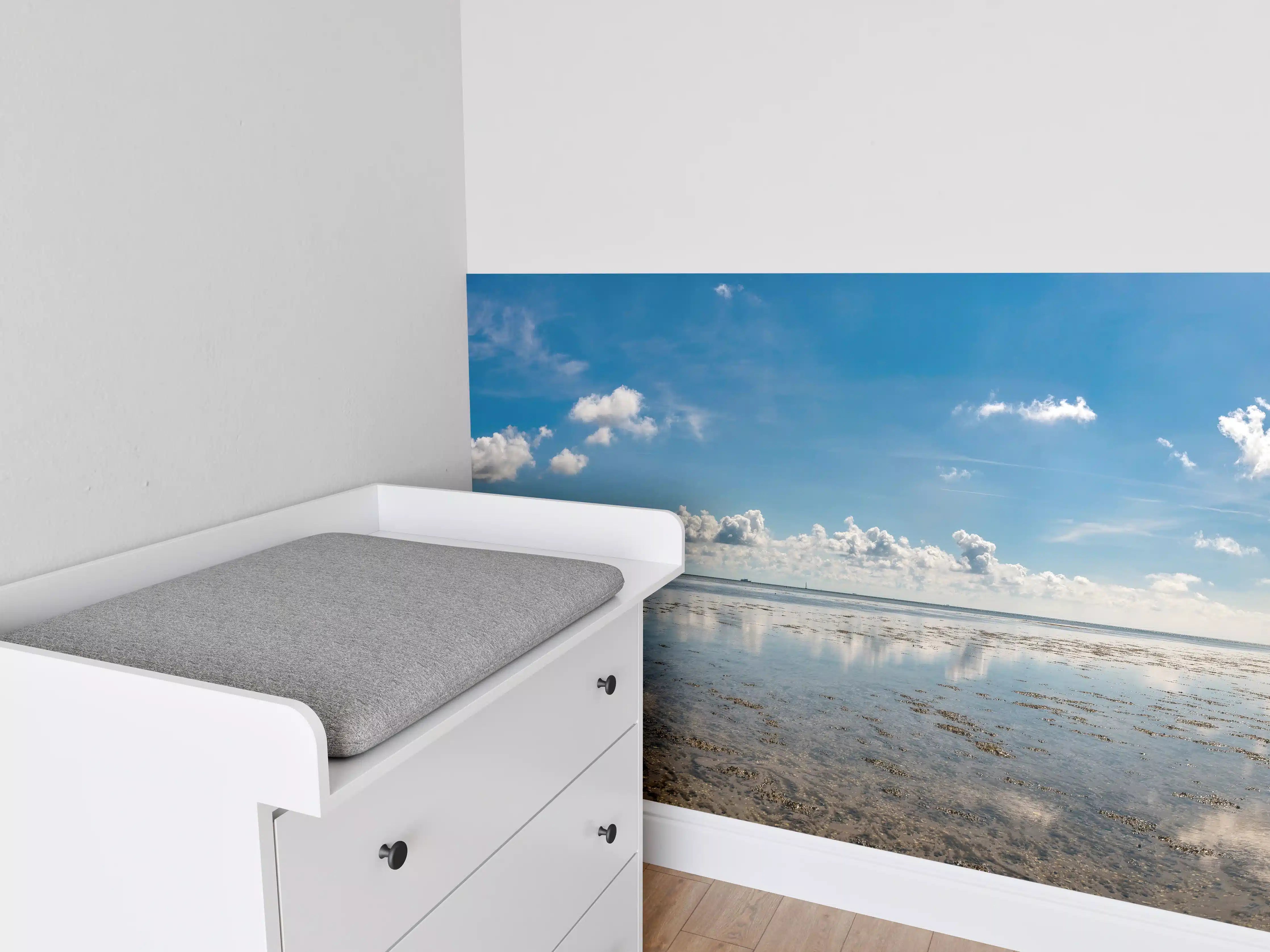 Babyzimmer Wandgestaltung - Panoramablick auf den ruhigen Ozean