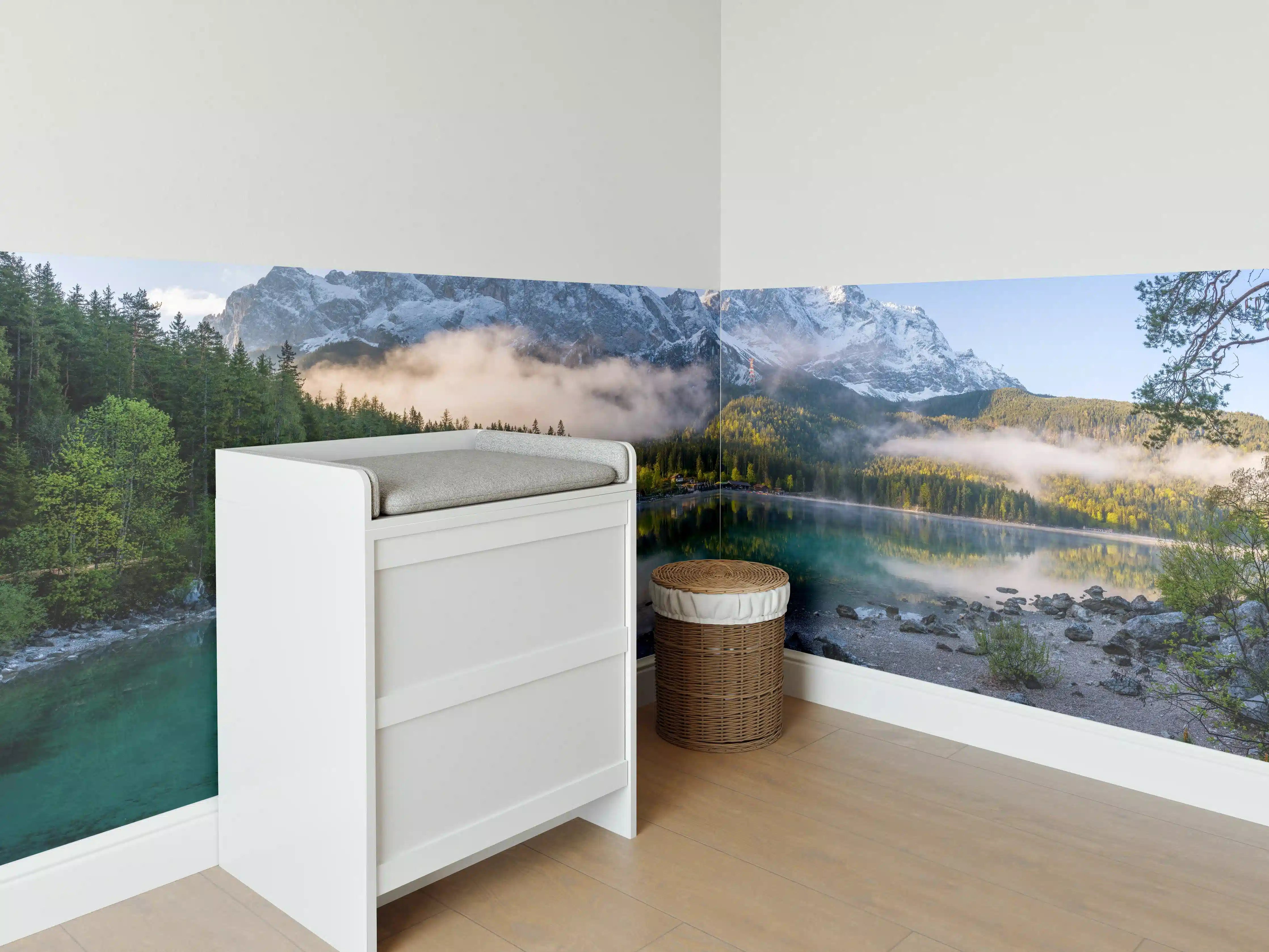 Babyzimmer Wandgestaltung - Panoramablick auf die Zugspitze