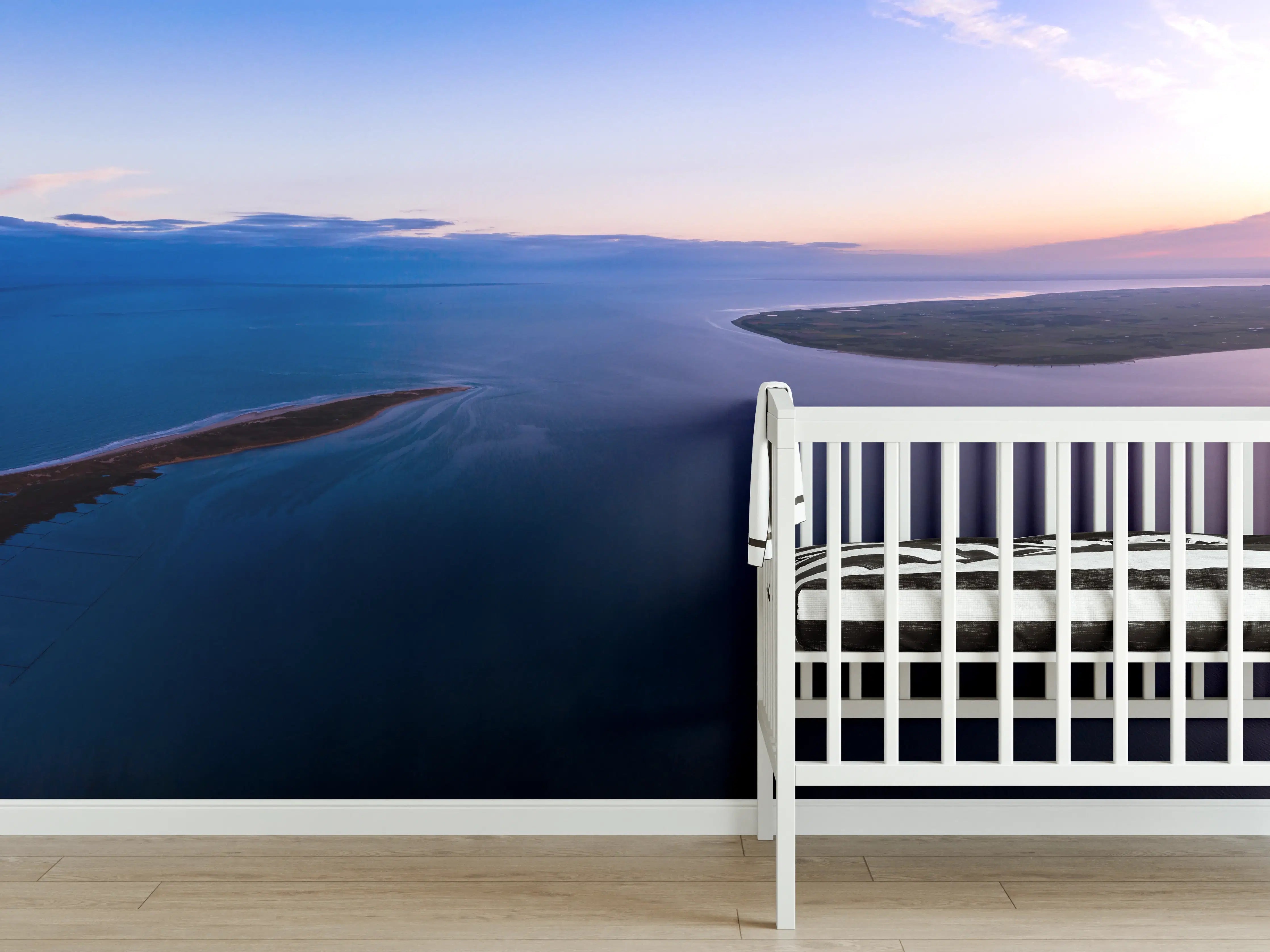 Babyzimmer Wandgestaltung - Panoramablick über friedliche Wasserlandschaft