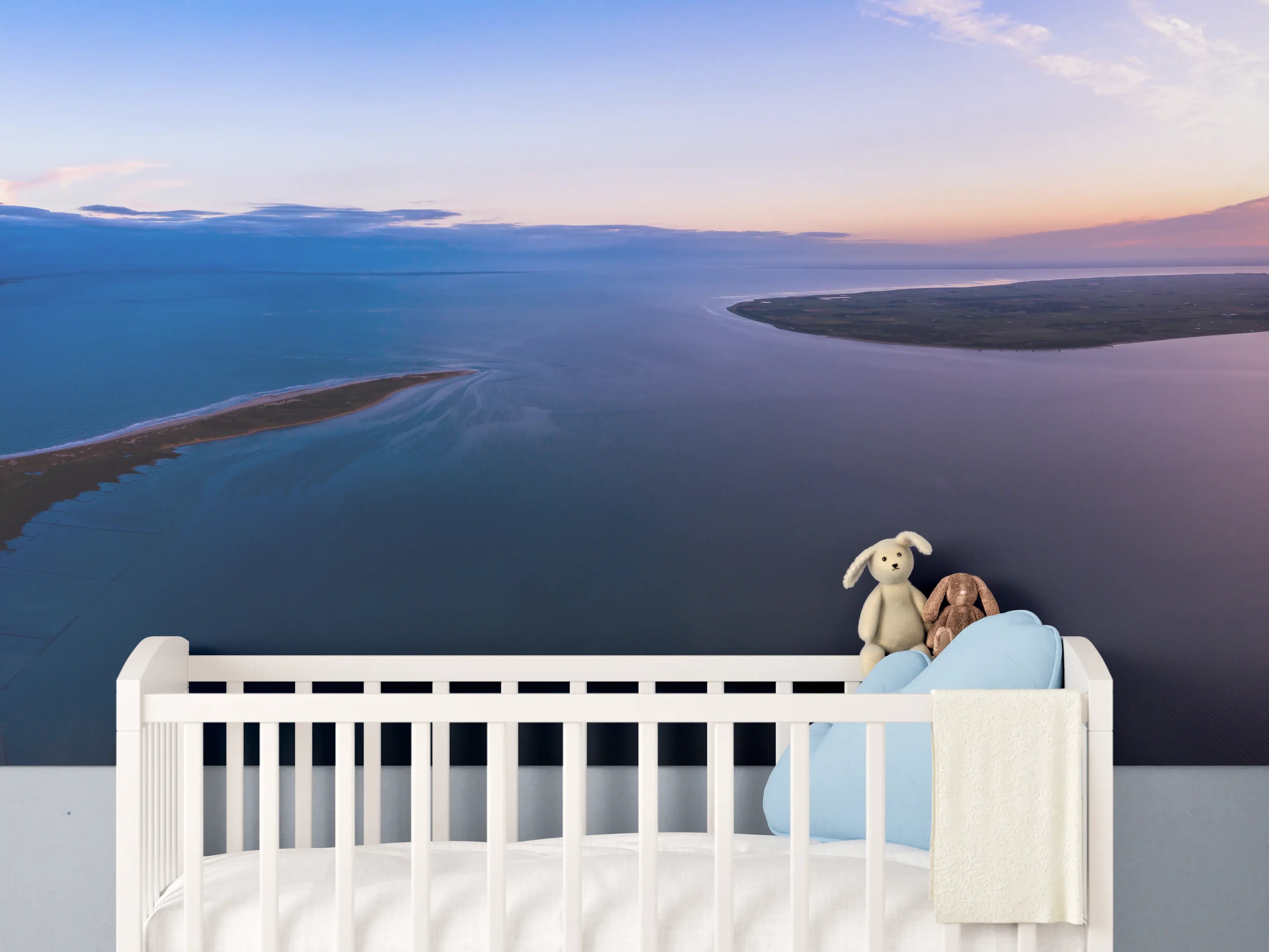 Babyzimmer Wandgestaltung - Panoramablick über friedliche Wasserlandschaft