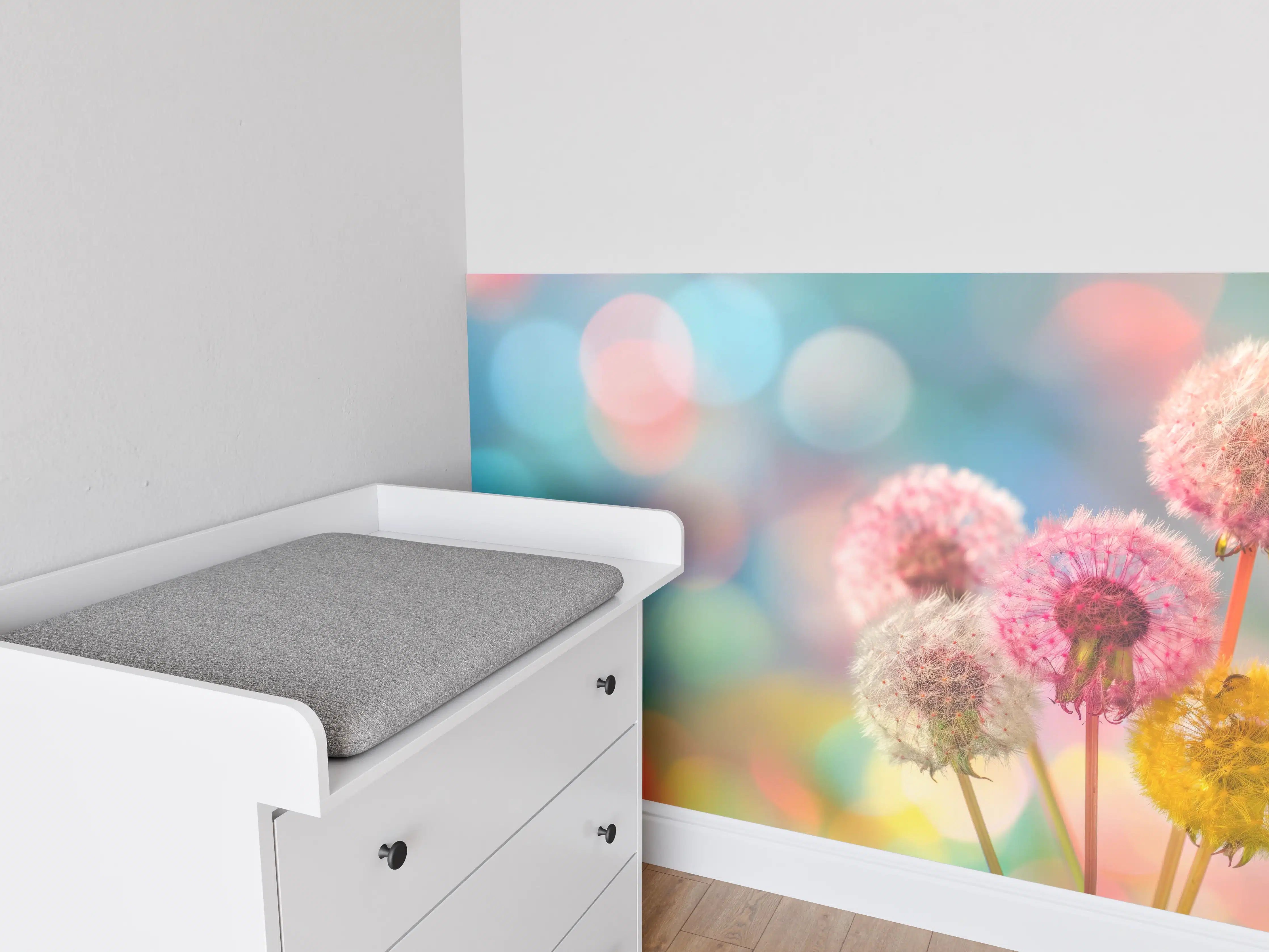 Babyzimmer Wandgestaltung - Pastell-Pusteblumen im Bokeh
