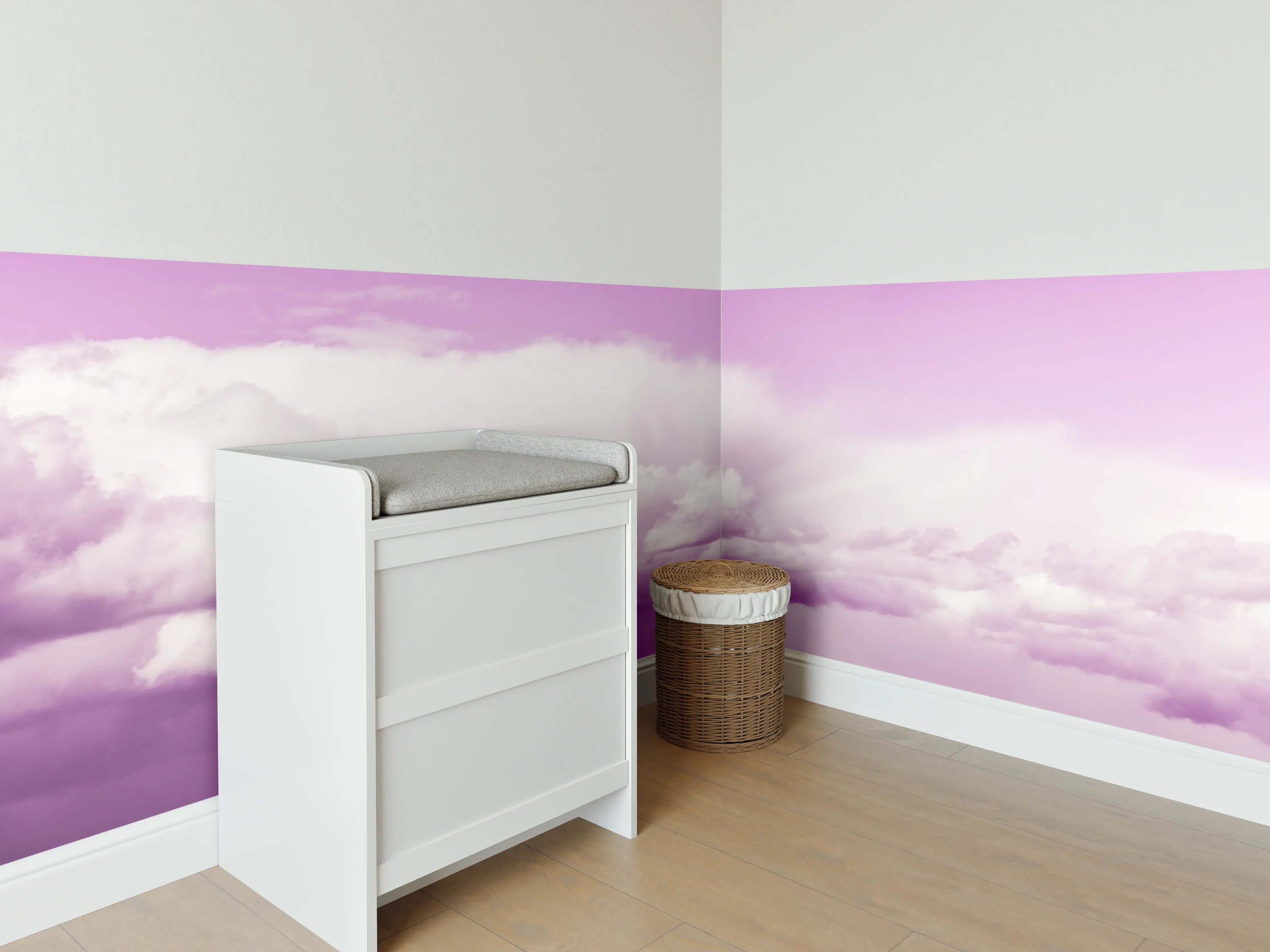 Babyzimmer Wandgestaltung - Pastellrosa Himmelspanorama