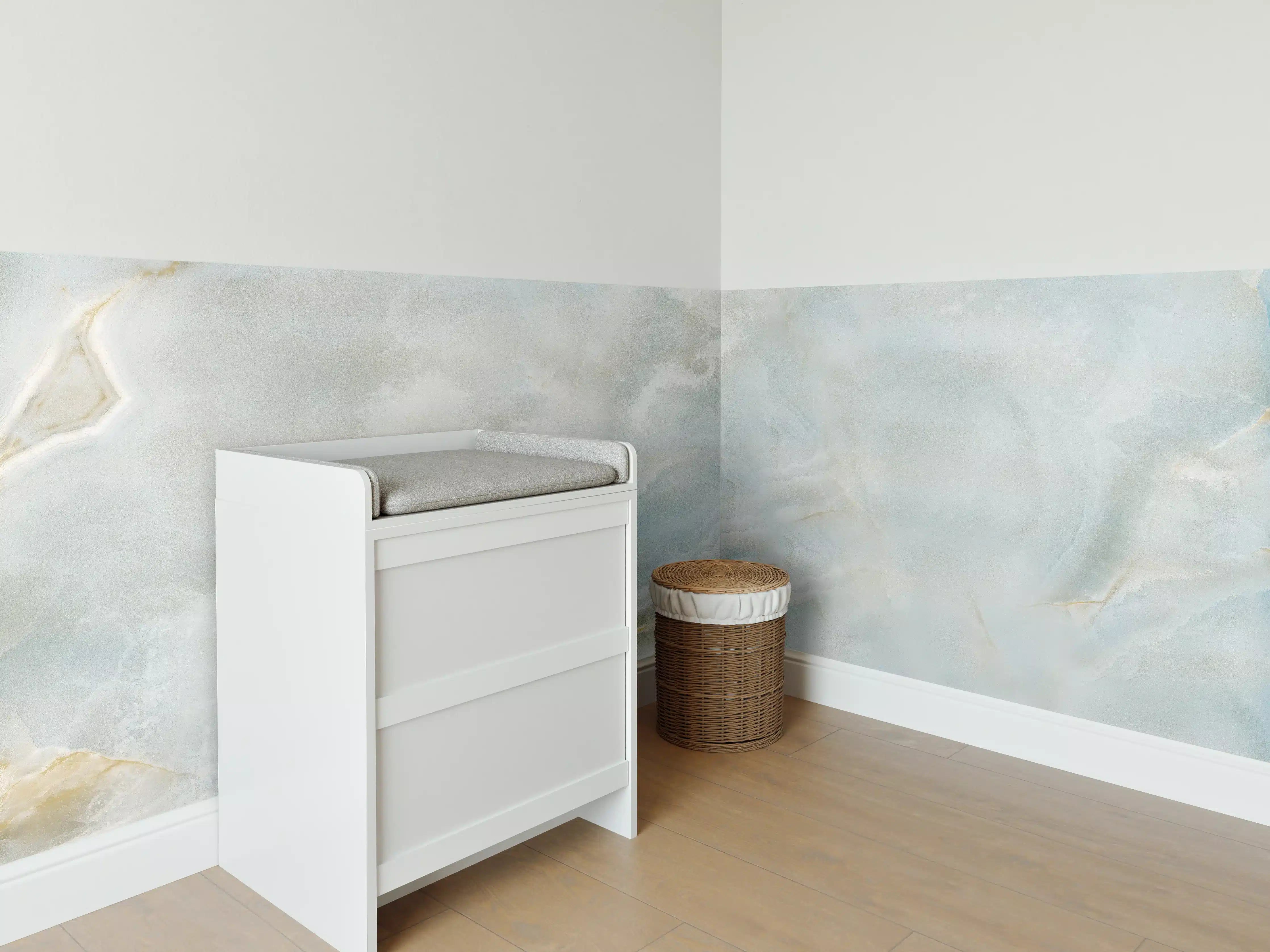 Babyzimmer Wandgestaltung - Polierter heller Onyx-Marmor 