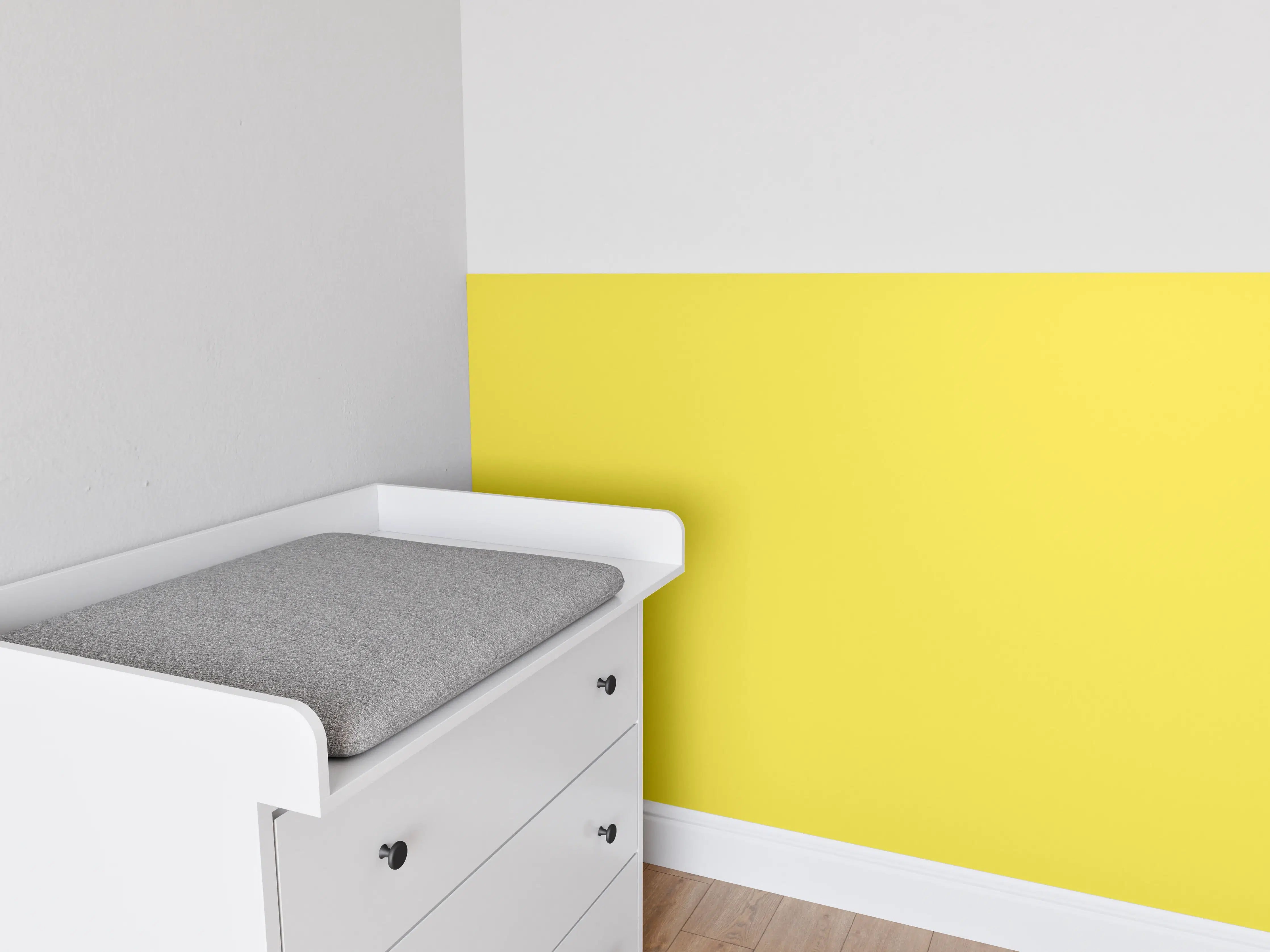 Babyzimmer Wandgestaltung - RAL 1018 (Zinkgelb)
