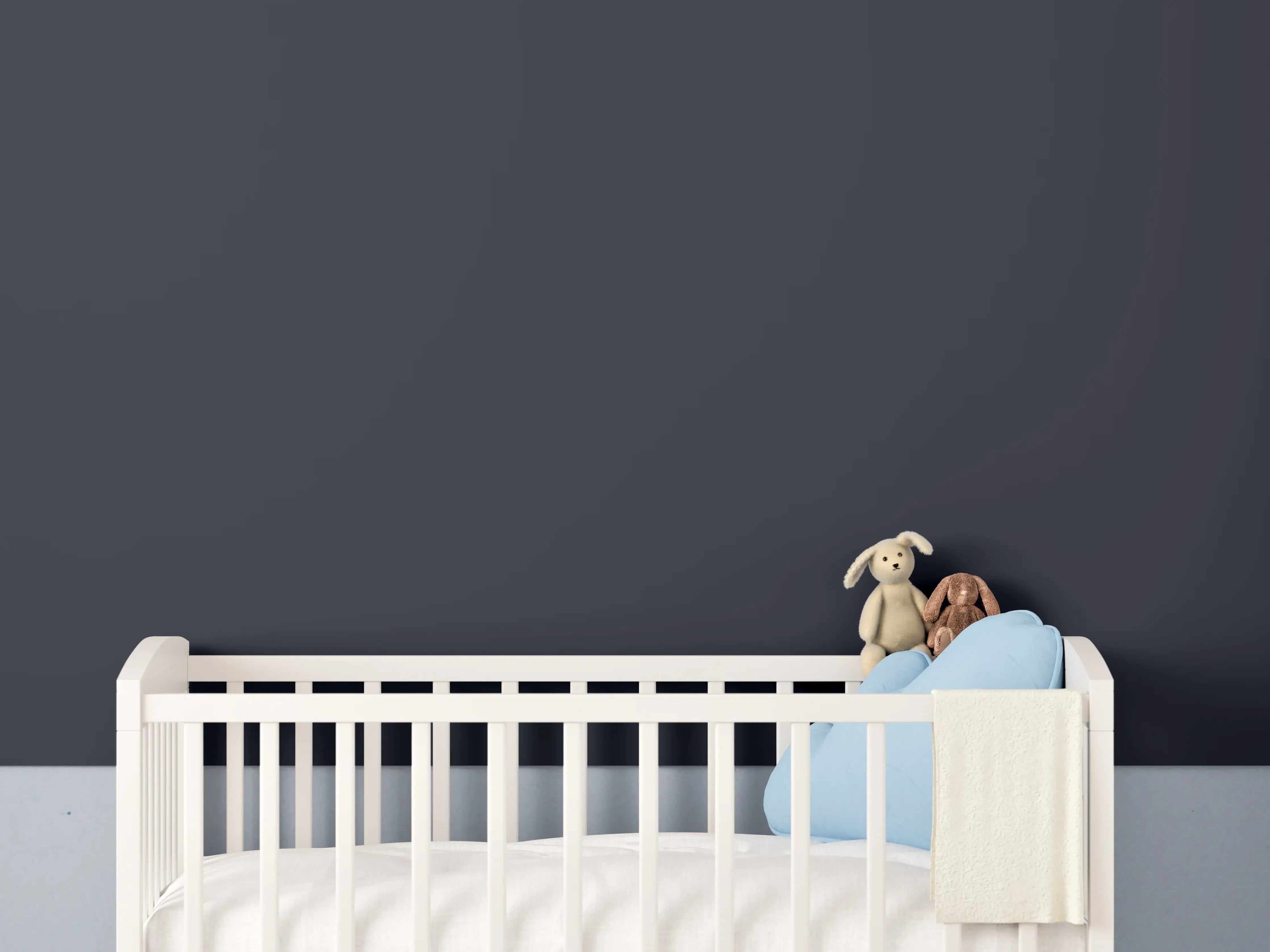 Babyzimmer Wandgestaltung - RAL 5004 (Schwarzblau)