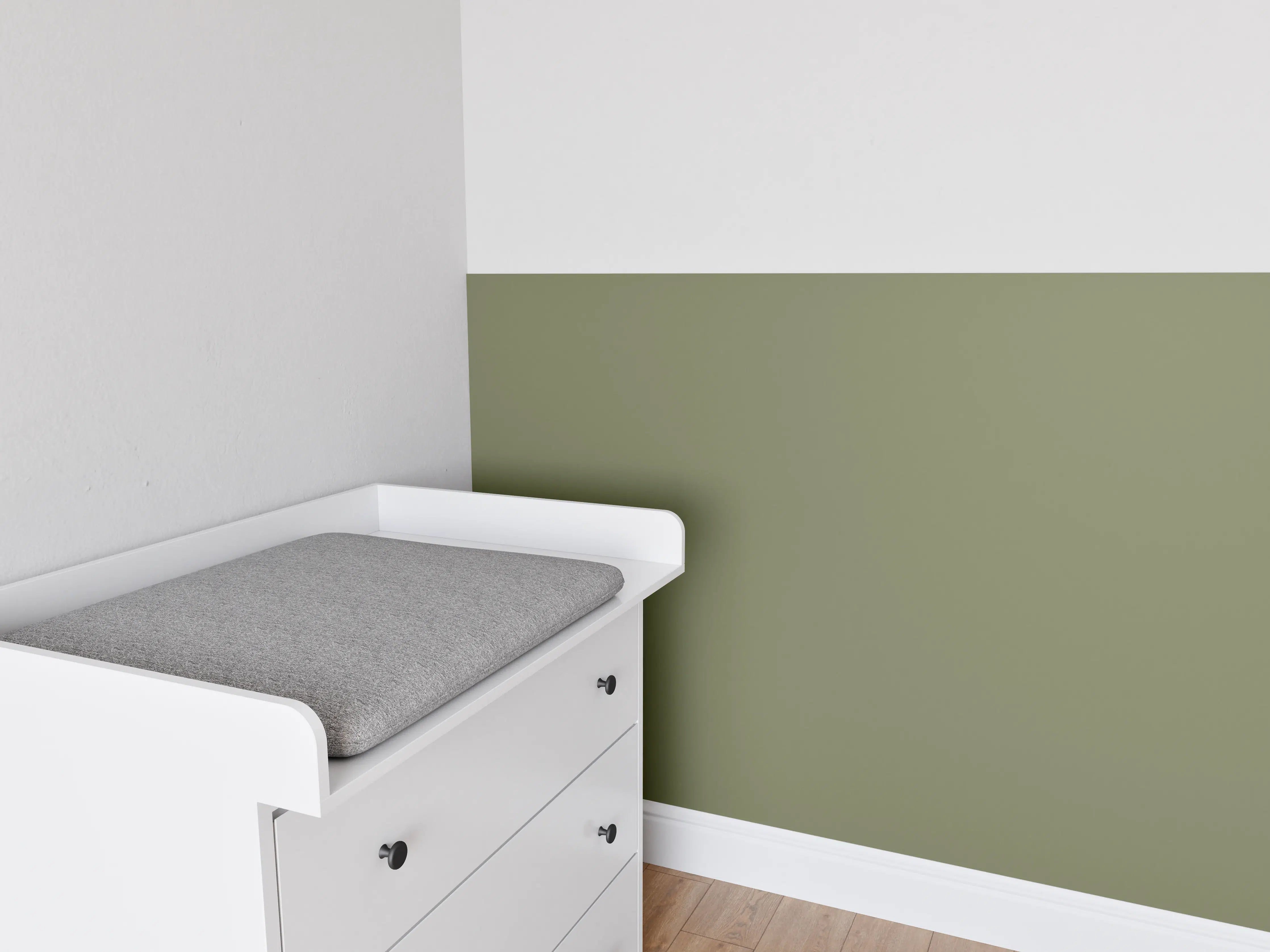 Babyzimmer Wandgestaltung - RAL 6013 (Schilfgrün)
