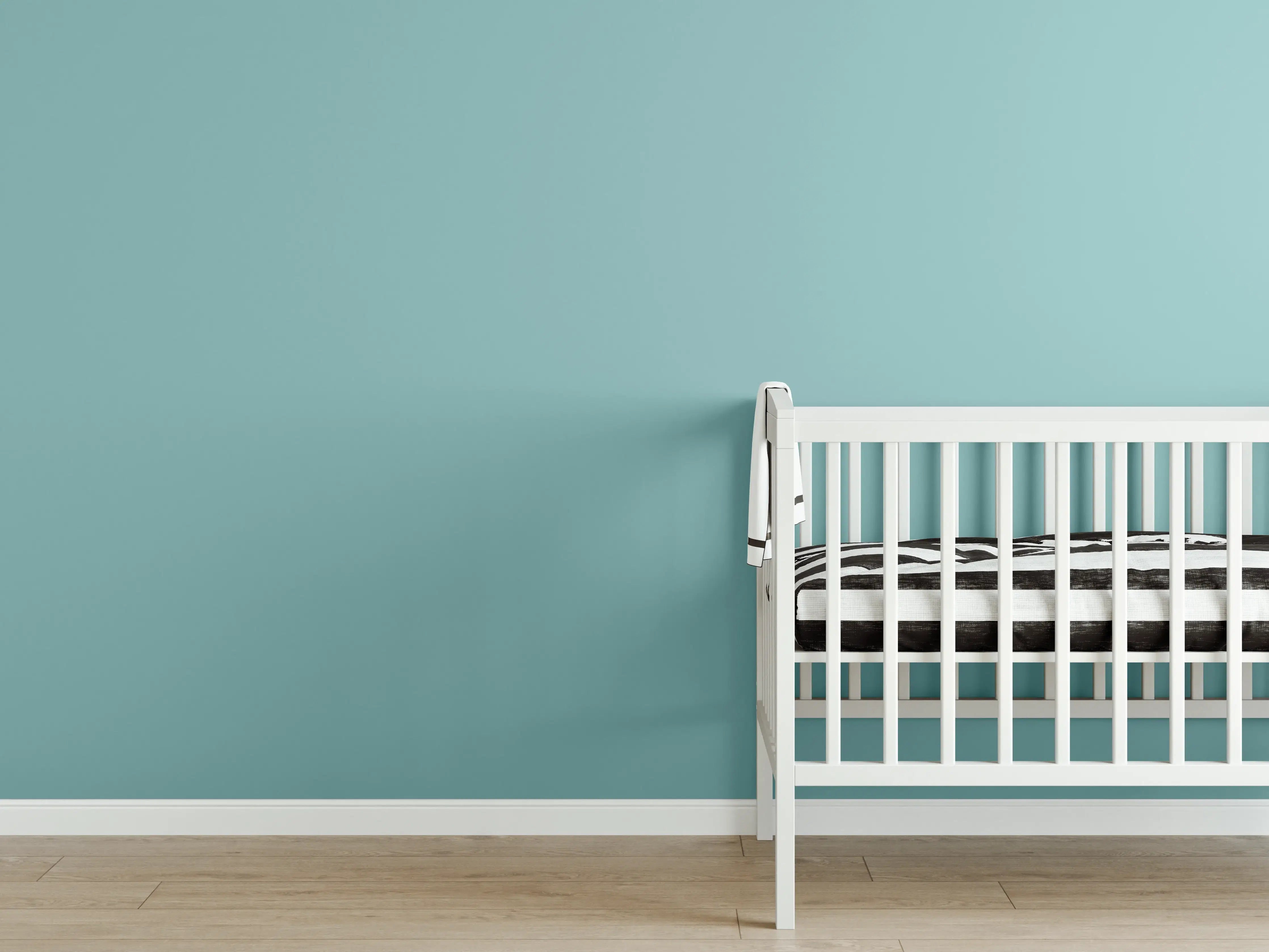 Babyzimmer Wandgestaltung - RAL 6034 (Pastell-Türkis)