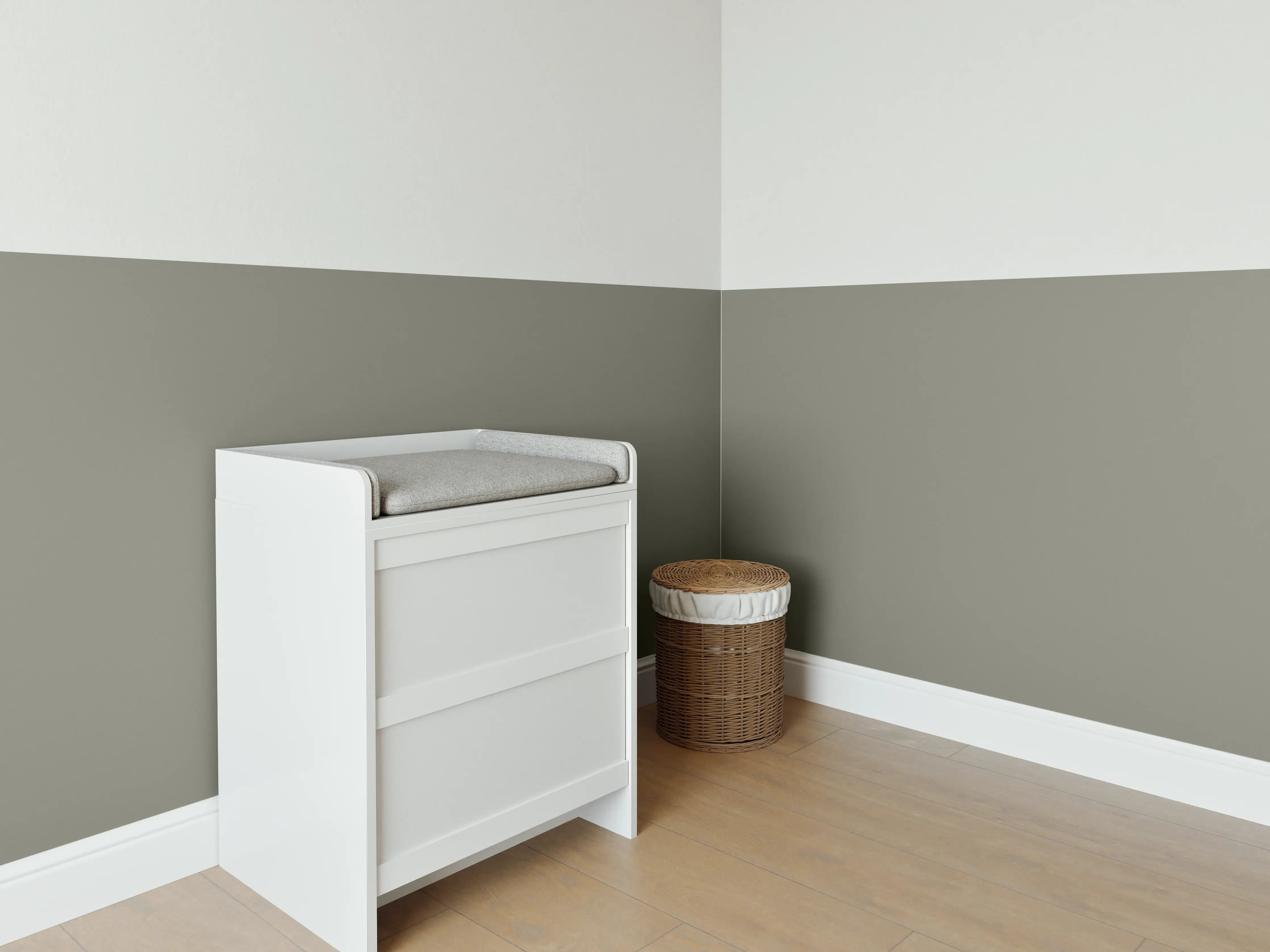 Babyzimmer Wandgestaltung - RAL 7003 (Moosgrau)