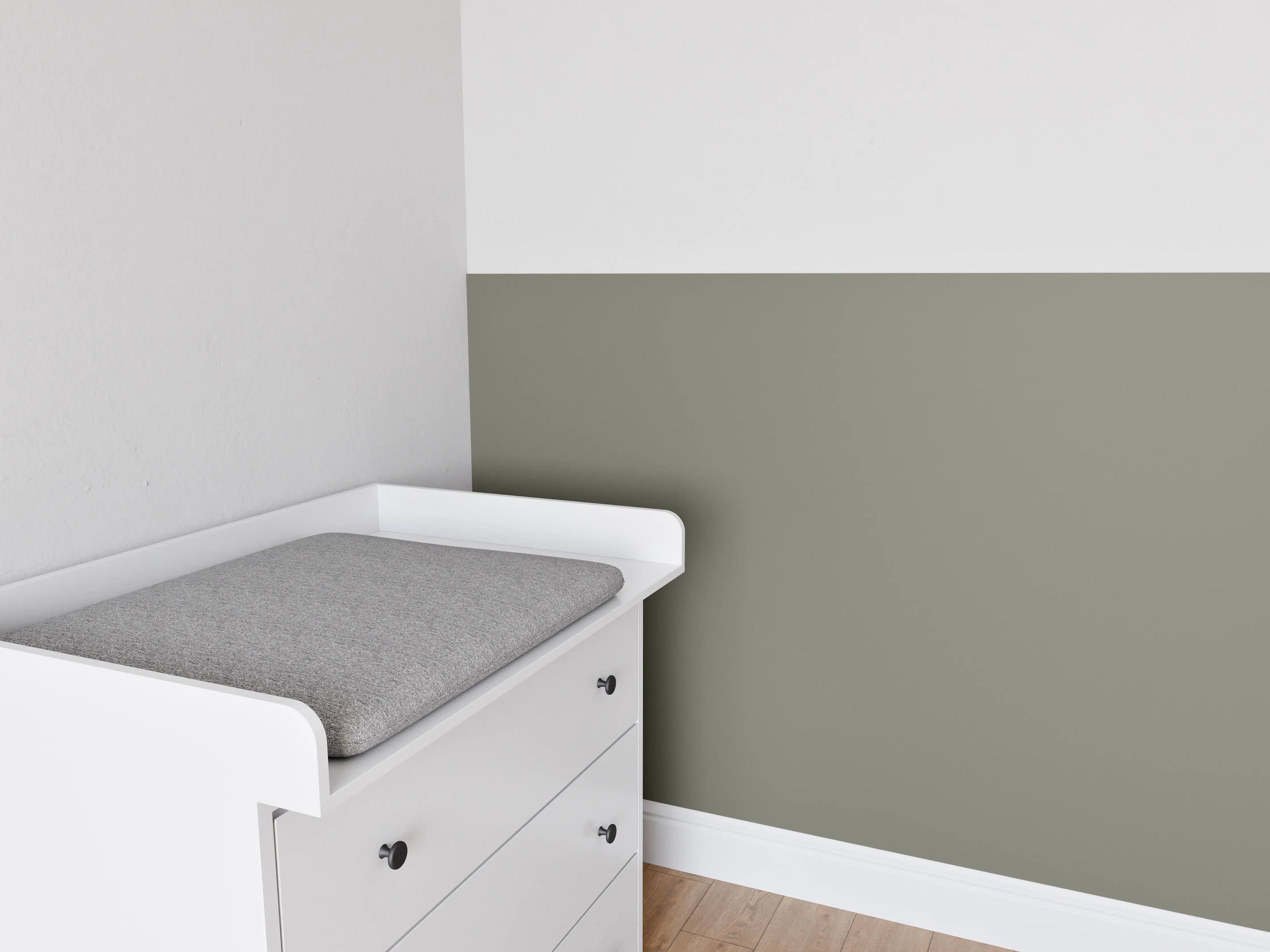 Babyzimmer Wandgestaltung - RAL 7003 (Moosgrau)