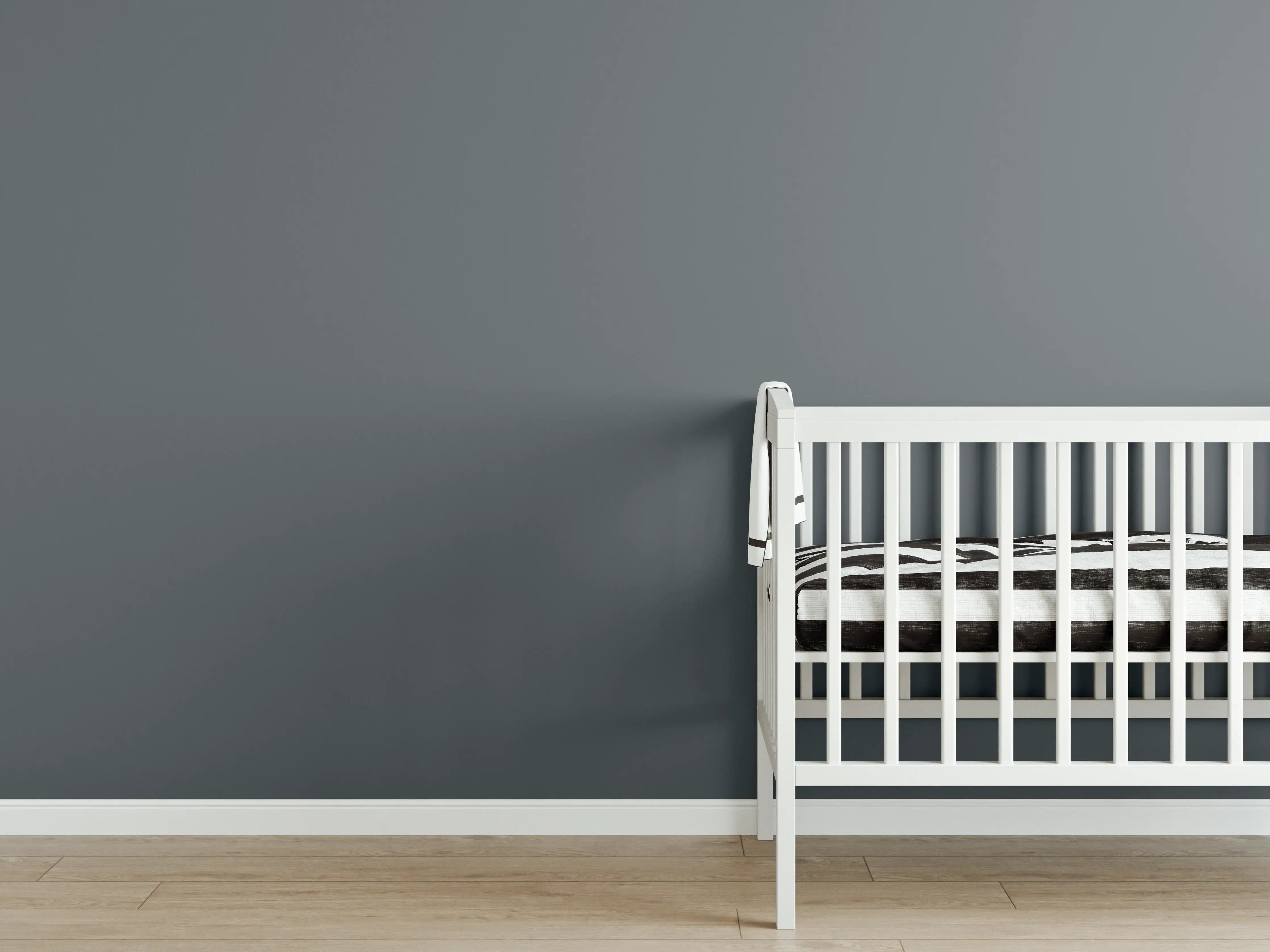 Babyzimmer Wandgestaltung - RAL 7012 (Basaltgrau)