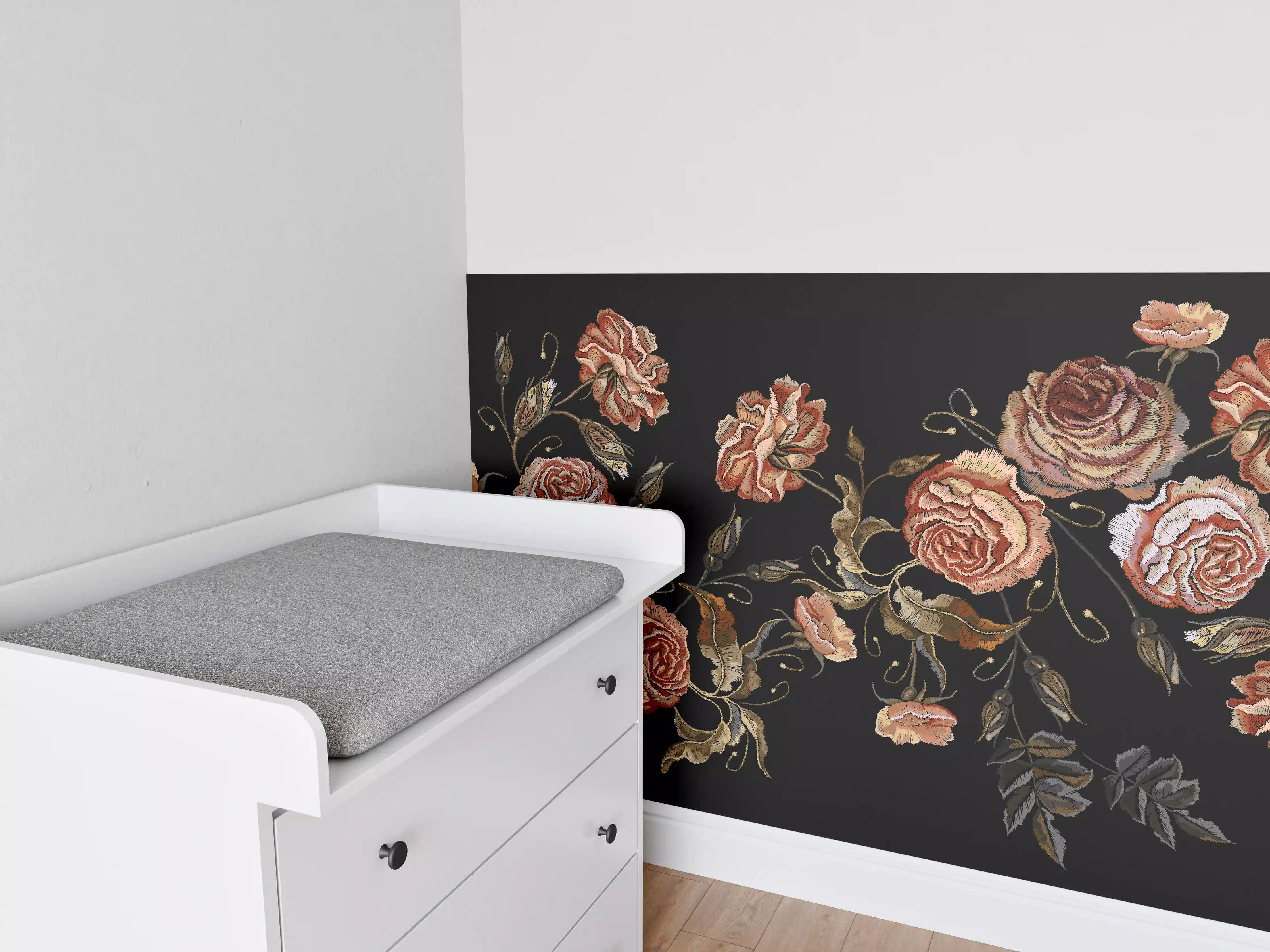 Babyzimmer Wandgestaltung - Rosen in der Dunkelheit