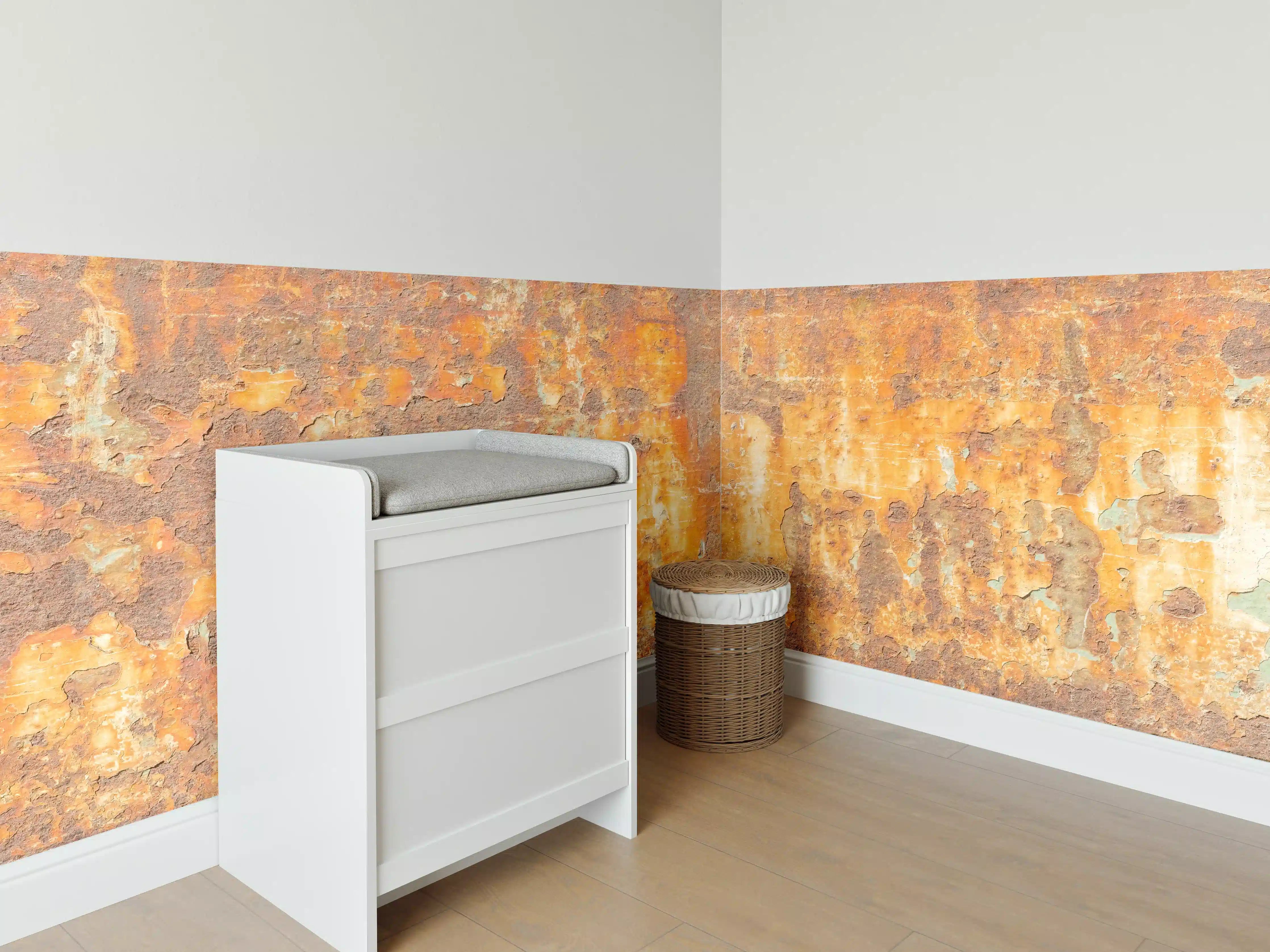 Babyzimmer Wandgestaltung - Rostige Betonwand