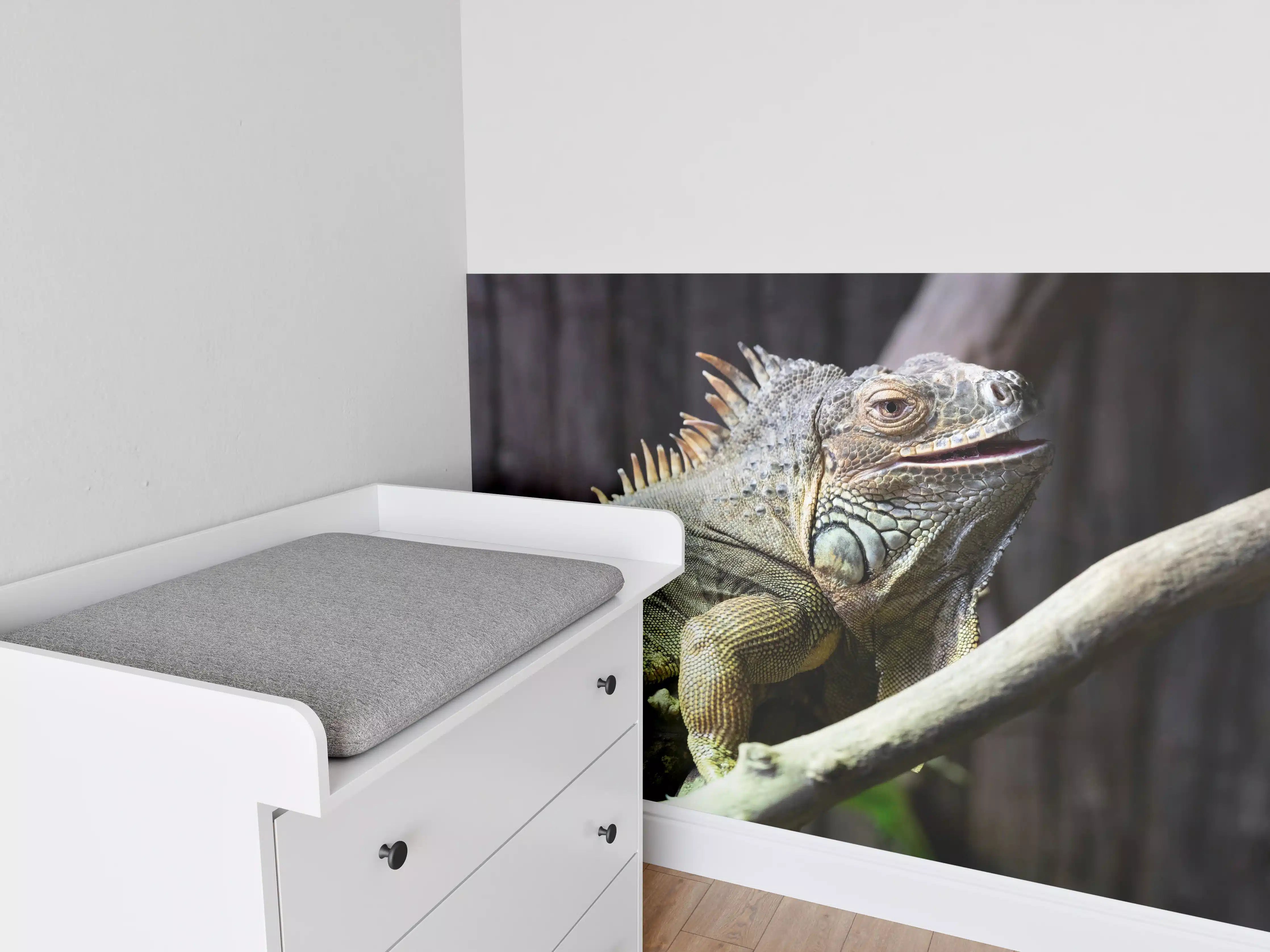 Babyzimmer Wandgestaltung - Ruhender Leguan