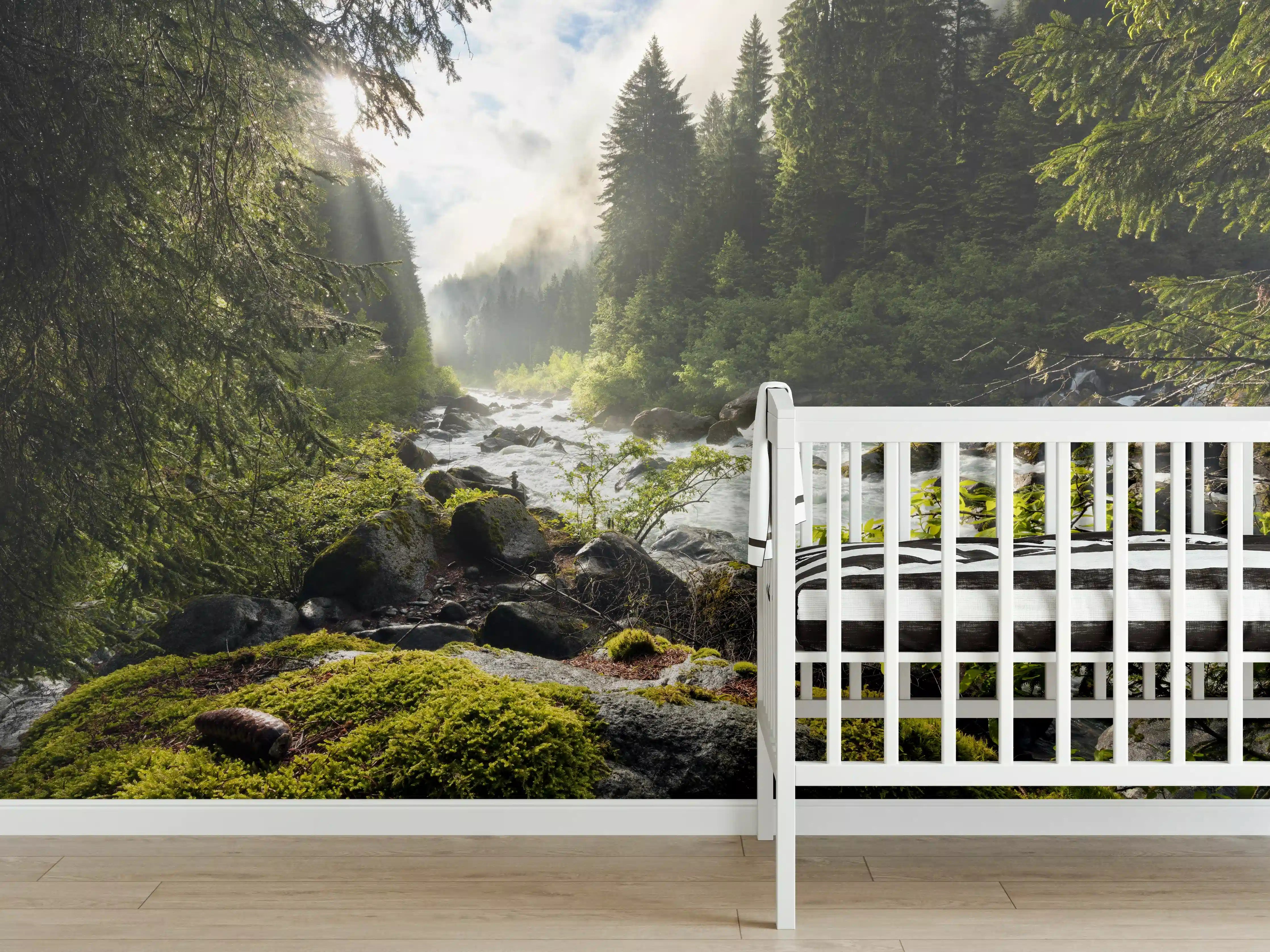 Babyzimmer Wandgestaltung - Ruhiger Fluss mitten im Wald