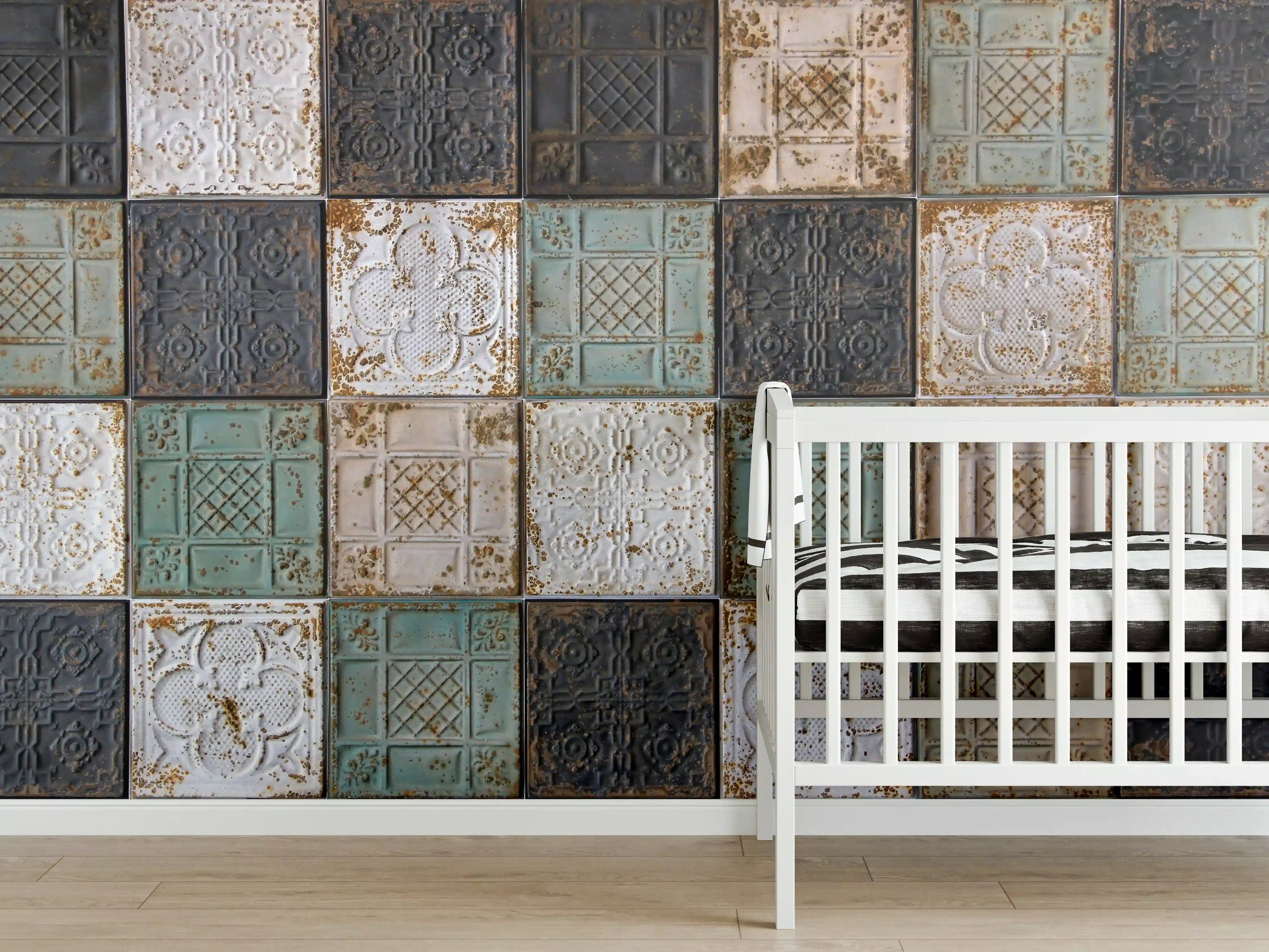 Babyzimmer Wandgestaltung - Rustikal aussehende orientalische Deckenplatten
