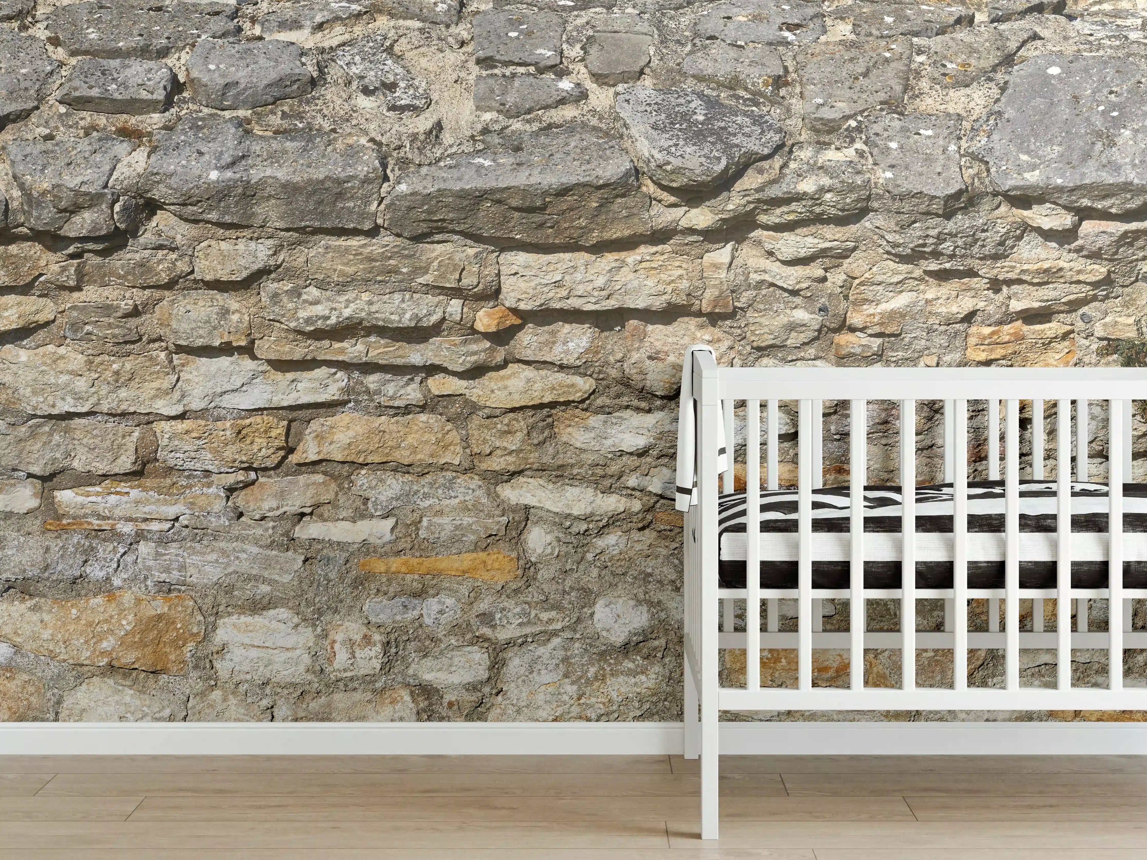 Babyzimmer Wandgestaltung - Rustikale Burgmauer