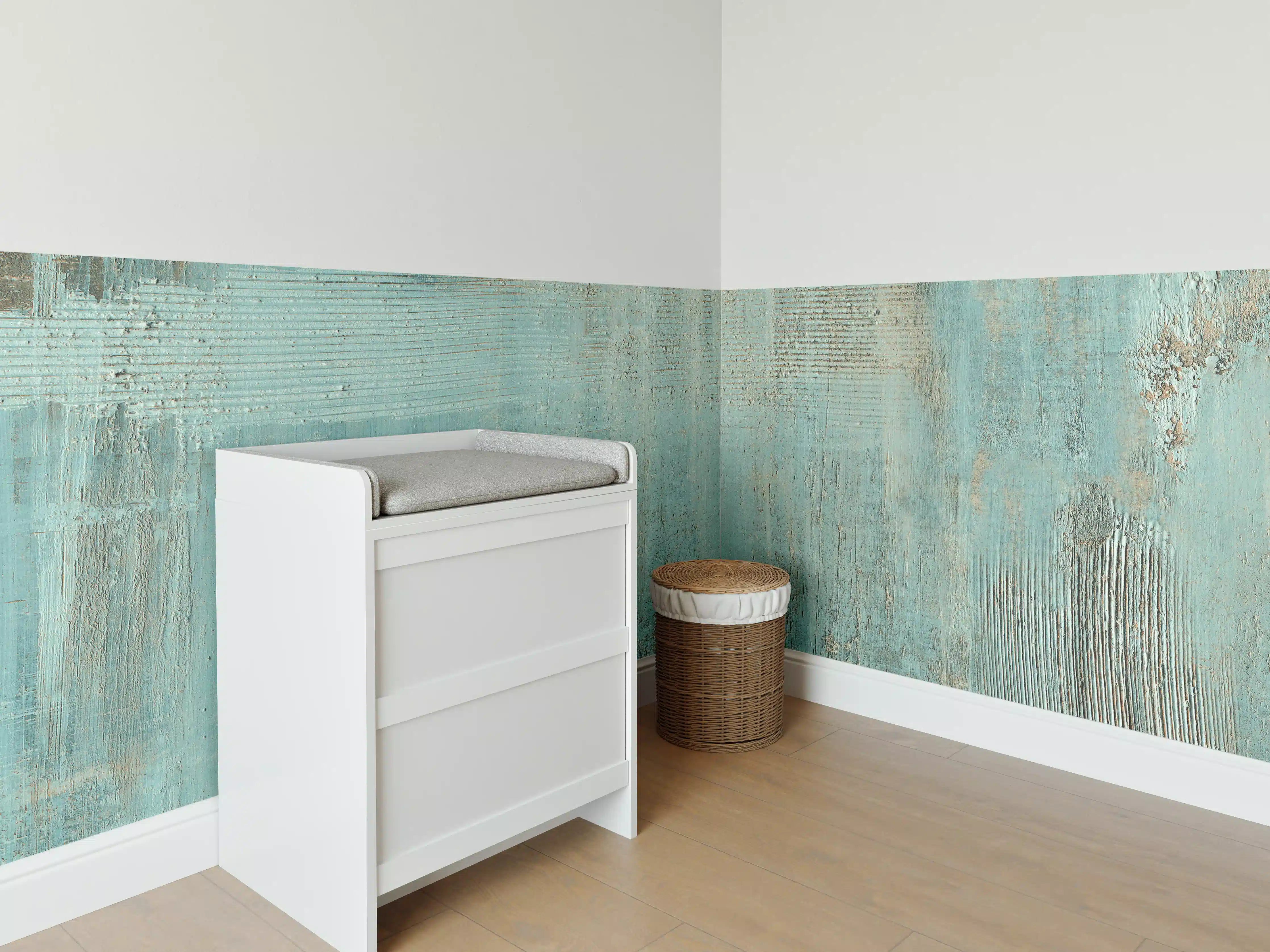 Babyzimmer Wandgestaltung - Rustikales türkisfarbiges Holz