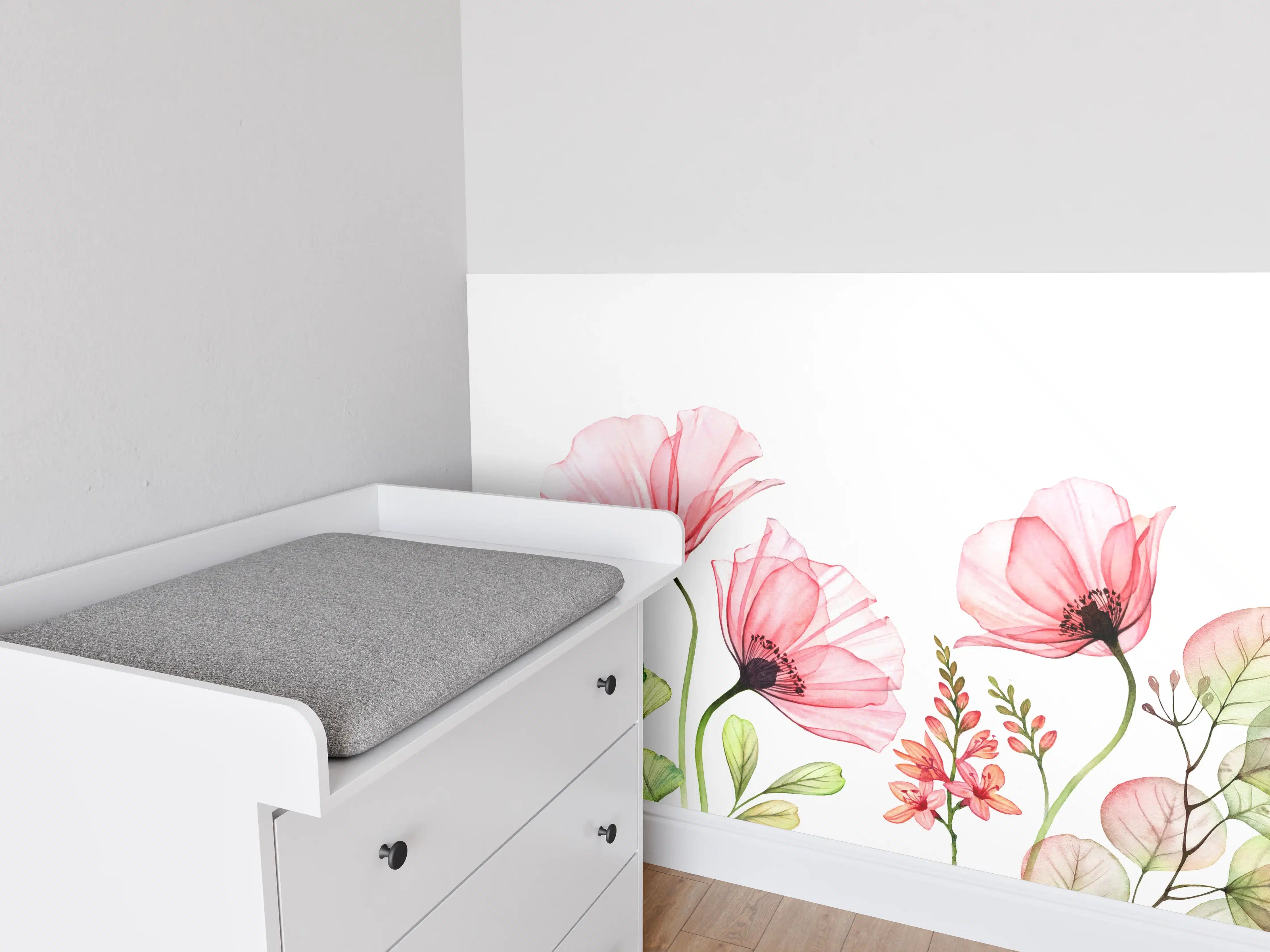Babyzimmer Wandgestaltung - Sanfte Blumen im Wasserfarben-Stil