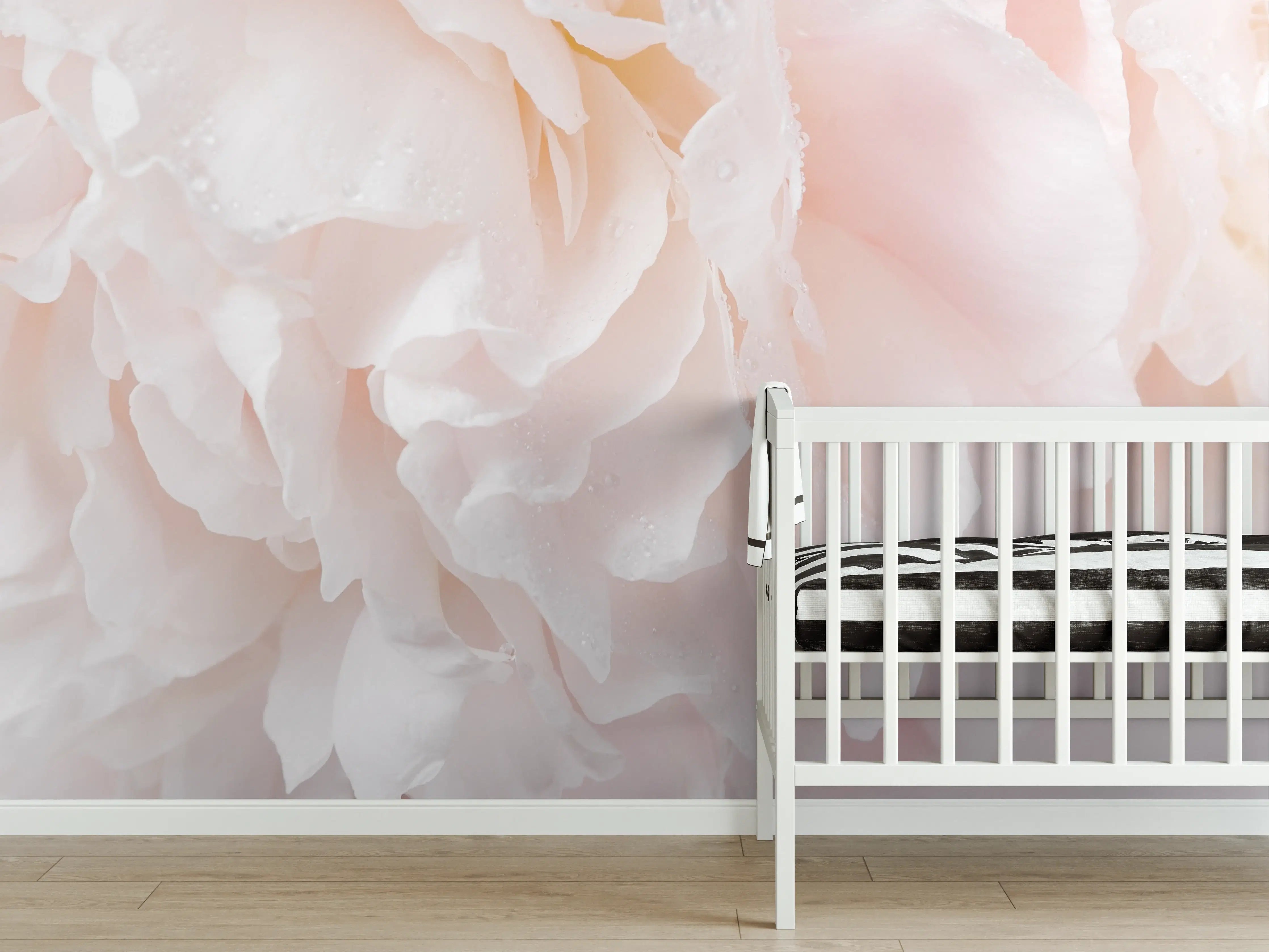 Babyzimmer Wandgestaltung - Sanfte Grautöne in Pfingstrosen