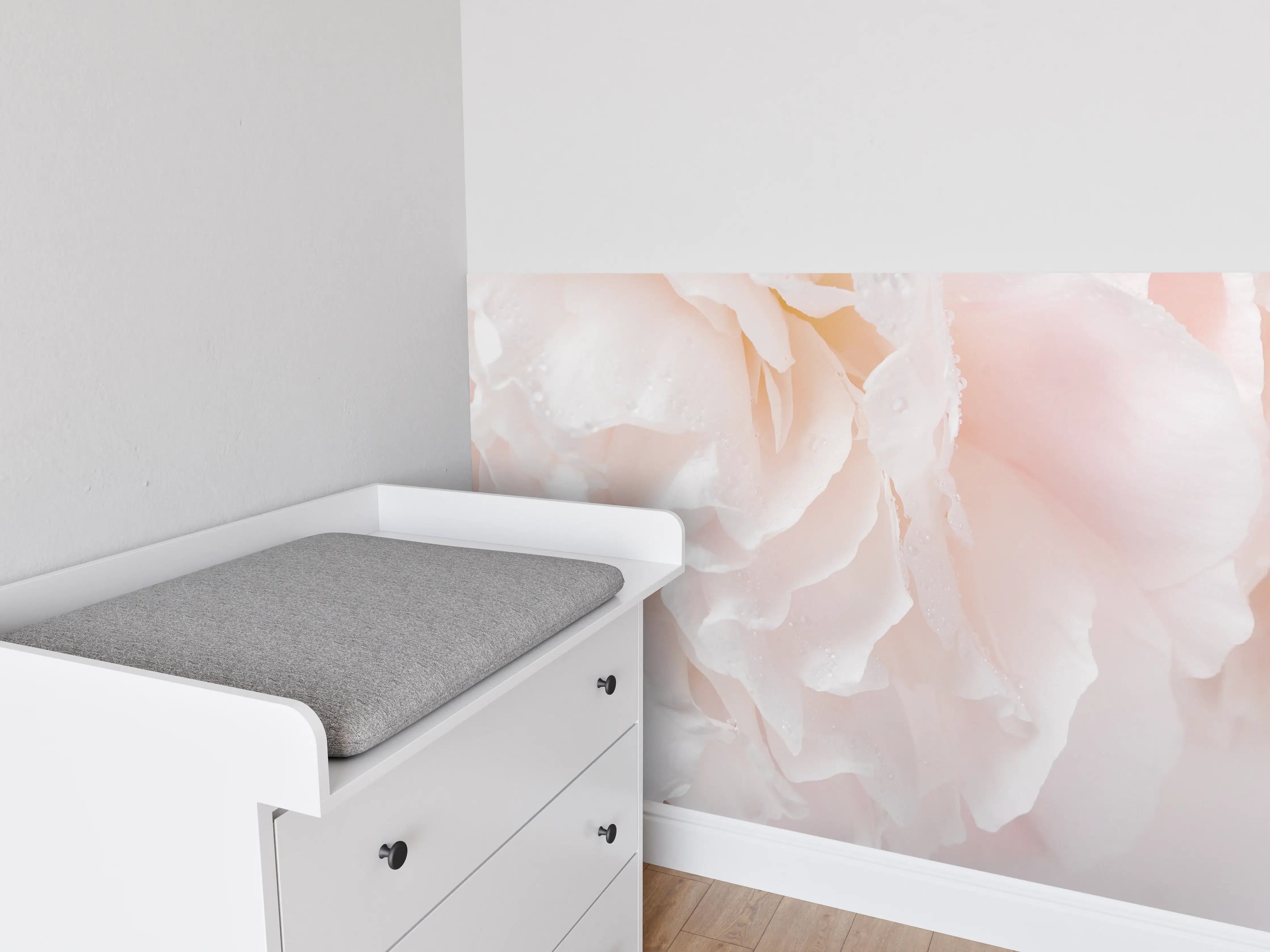 Babyzimmer Wandgestaltung - Sanfte Grautöne in Pfingstrosen