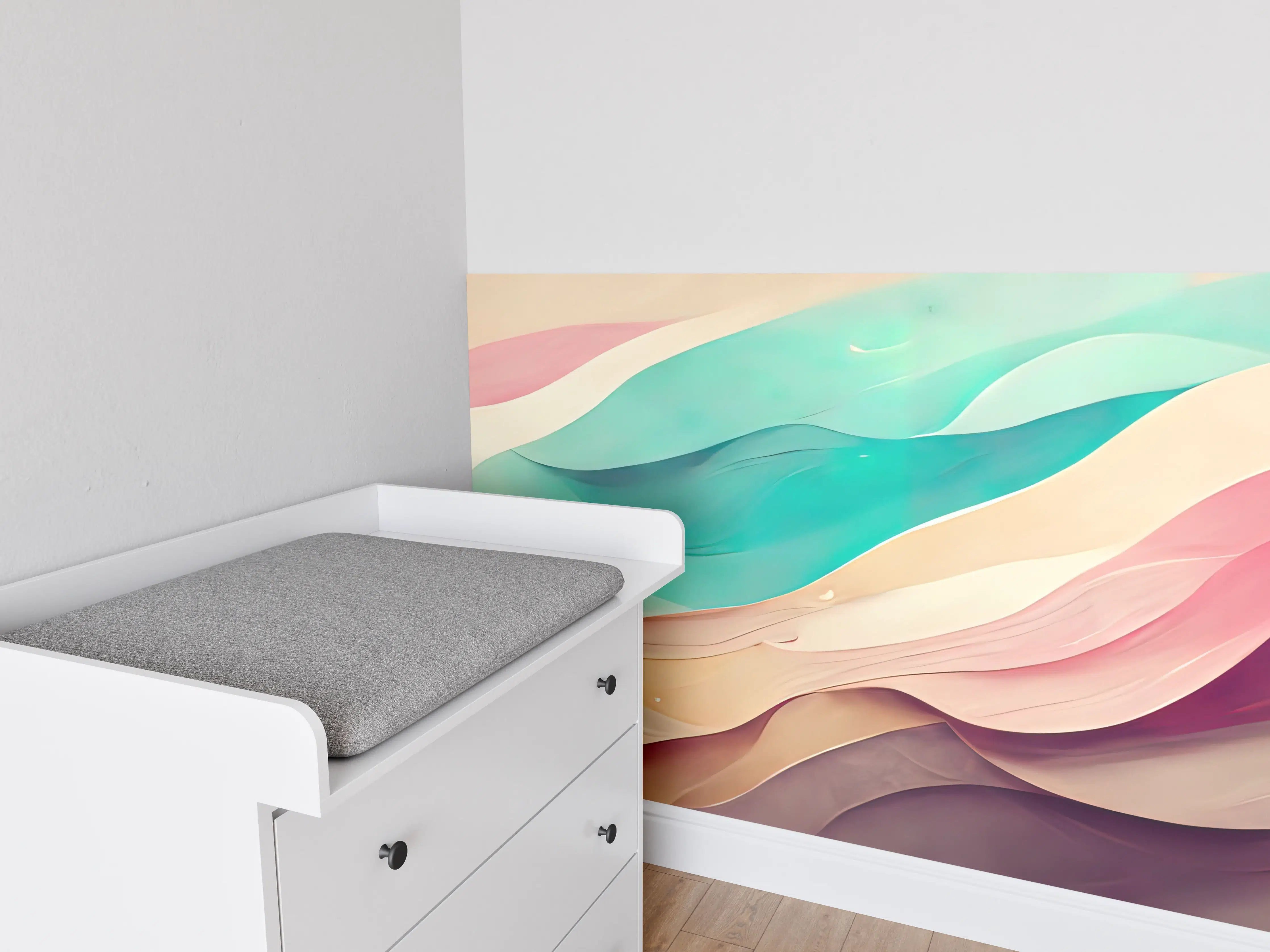 Babyzimmer Wandgestaltung - Sanfte Pastelltöne in abstrakter Wellenform