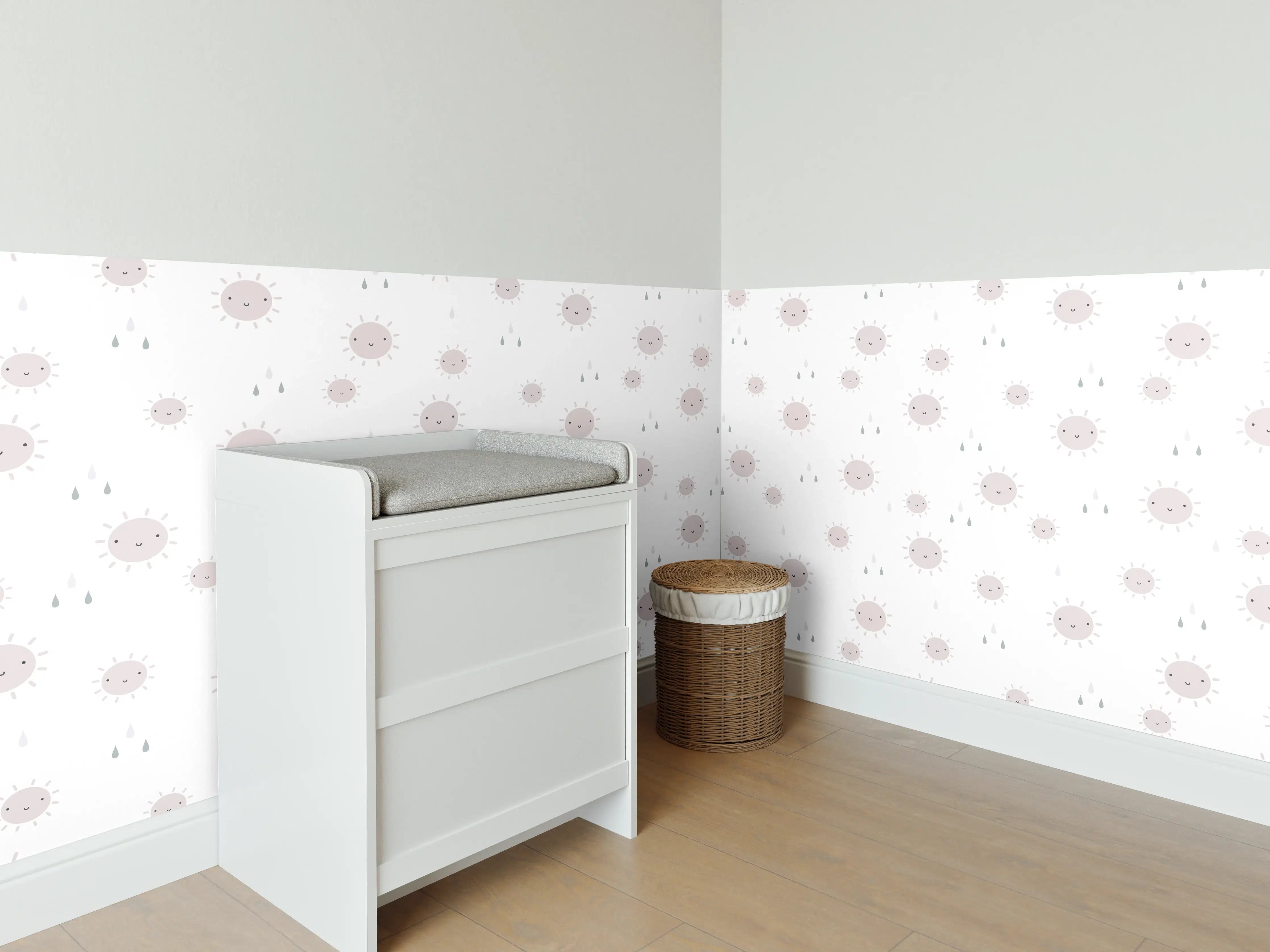 Babyzimmer Wandgestaltung - Sanfte Pünktchen in Weiß und Grau
