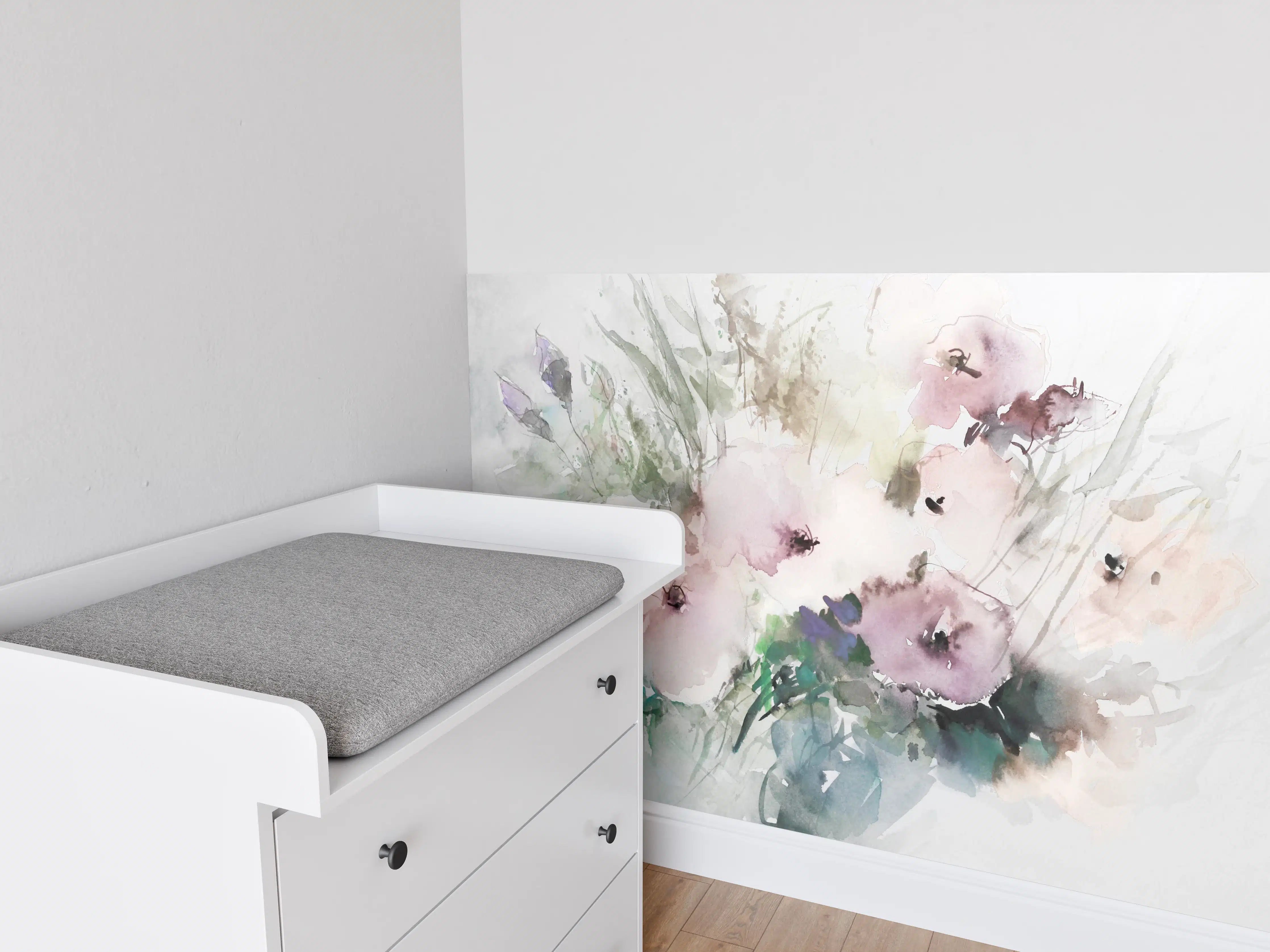 Babyzimmer Wandgestaltung - Sanfte Wasserfarben-Blumenmalerei