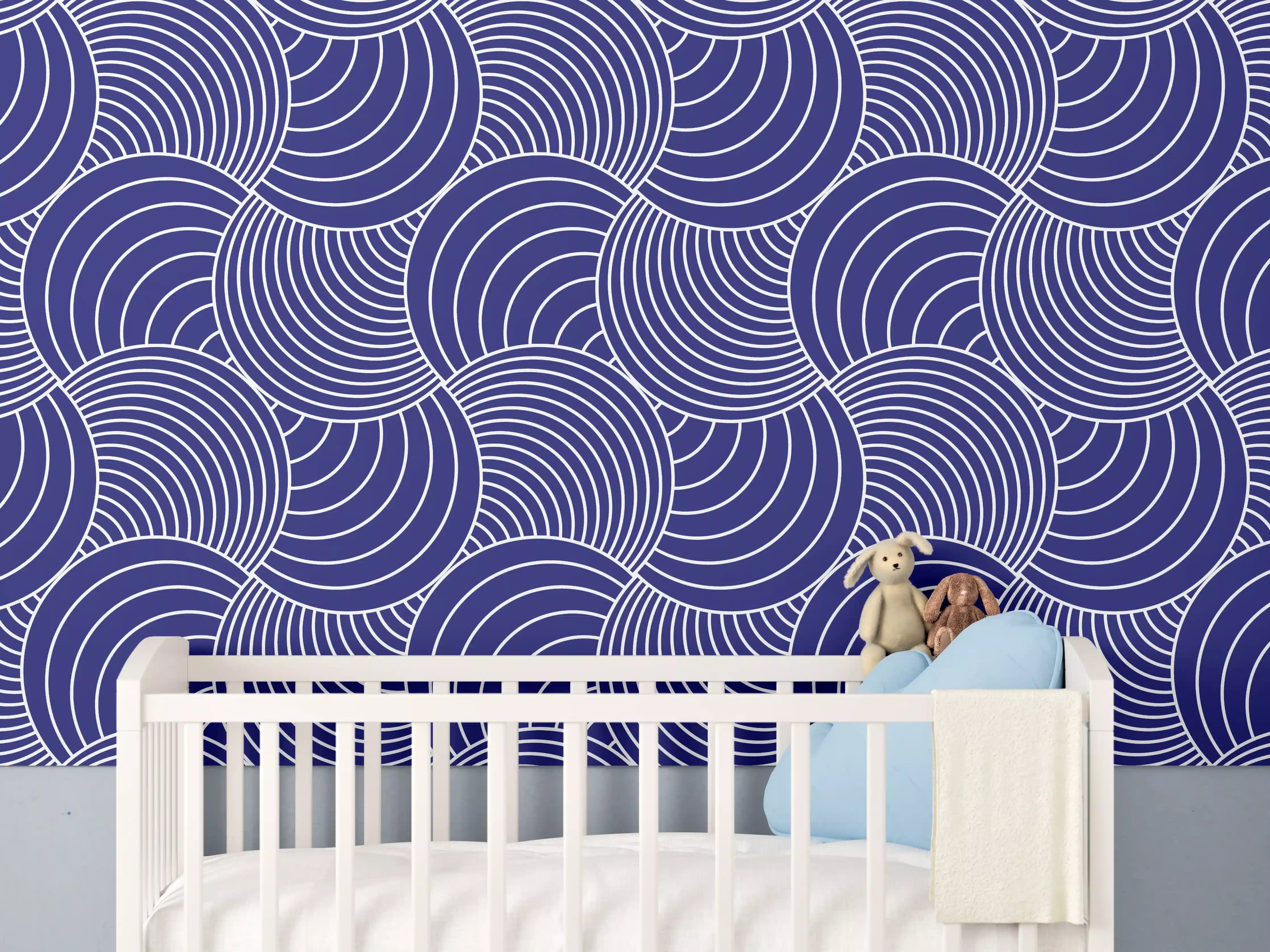 Babyzimmer Wandgestaltung - Sanfte Wellen in Weiß mit Graunuancen