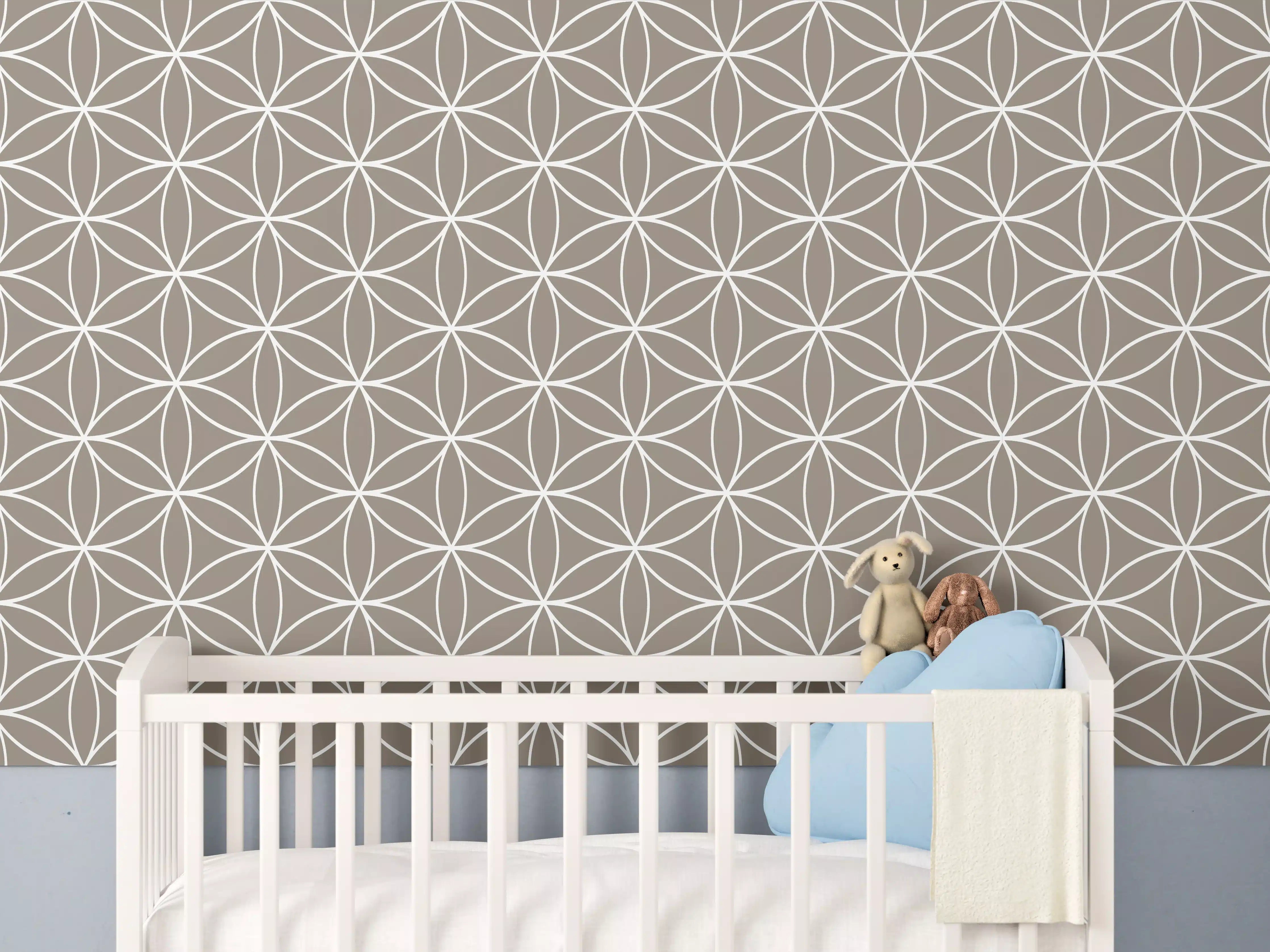 Babyzimmer Wandgestaltung - Sanfte geometrische Mustertapete in Taupe