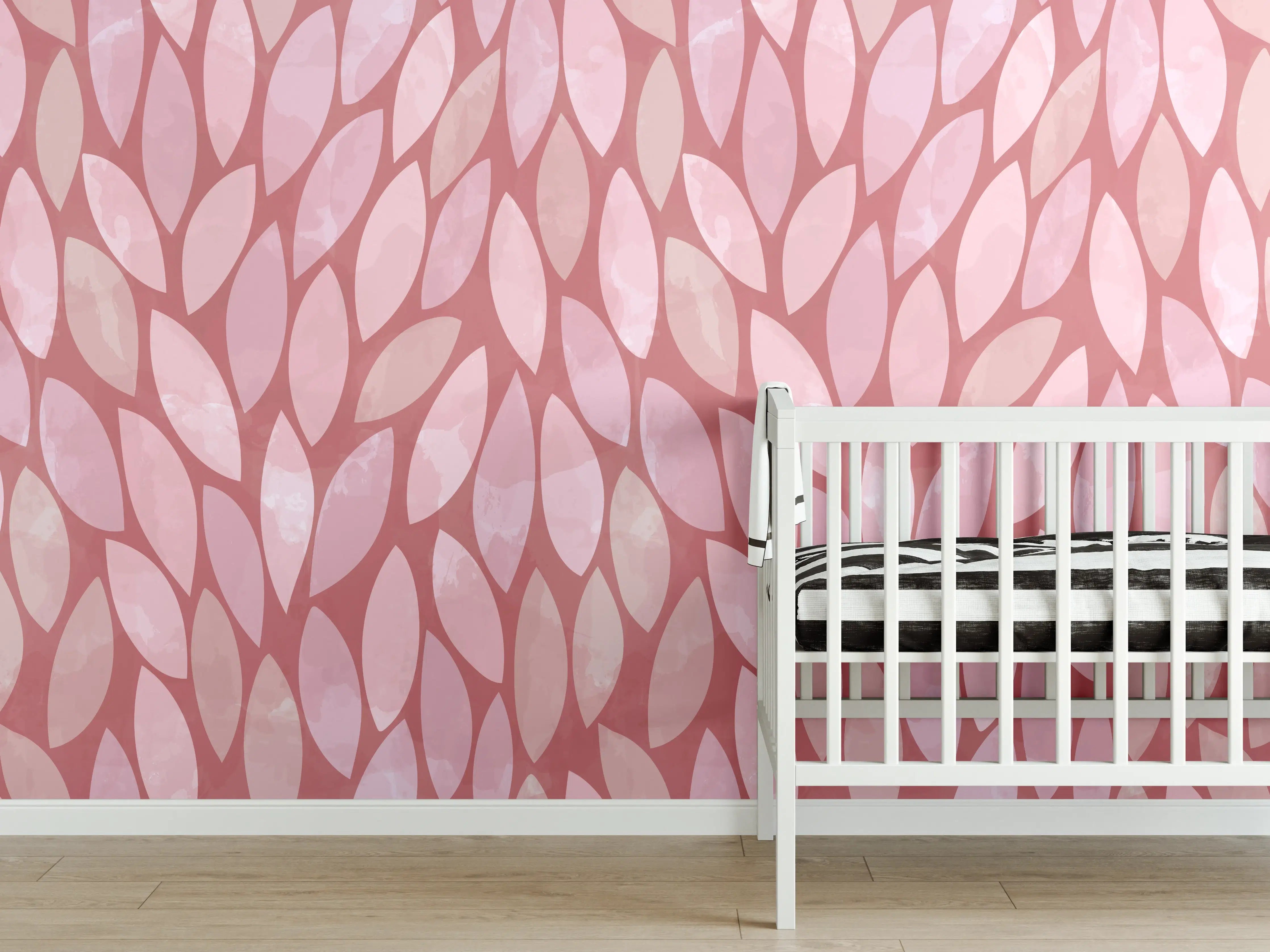 Babyzimmer Wandgestaltung - Sanfter Rosaton mit Mustertextur