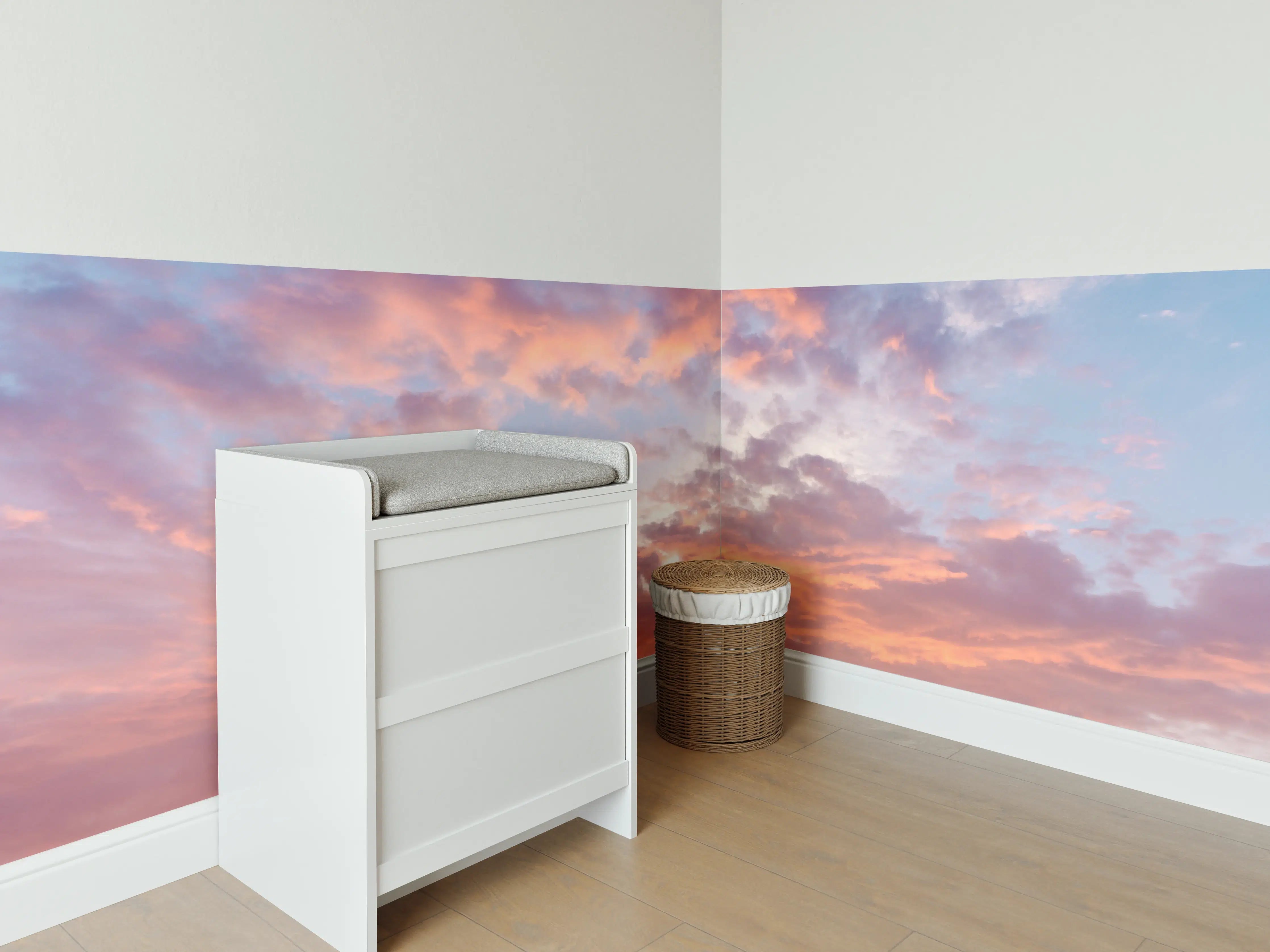 Babyzimmer Wandgestaltung - Sanfter Sonnenuntergang am Himmel