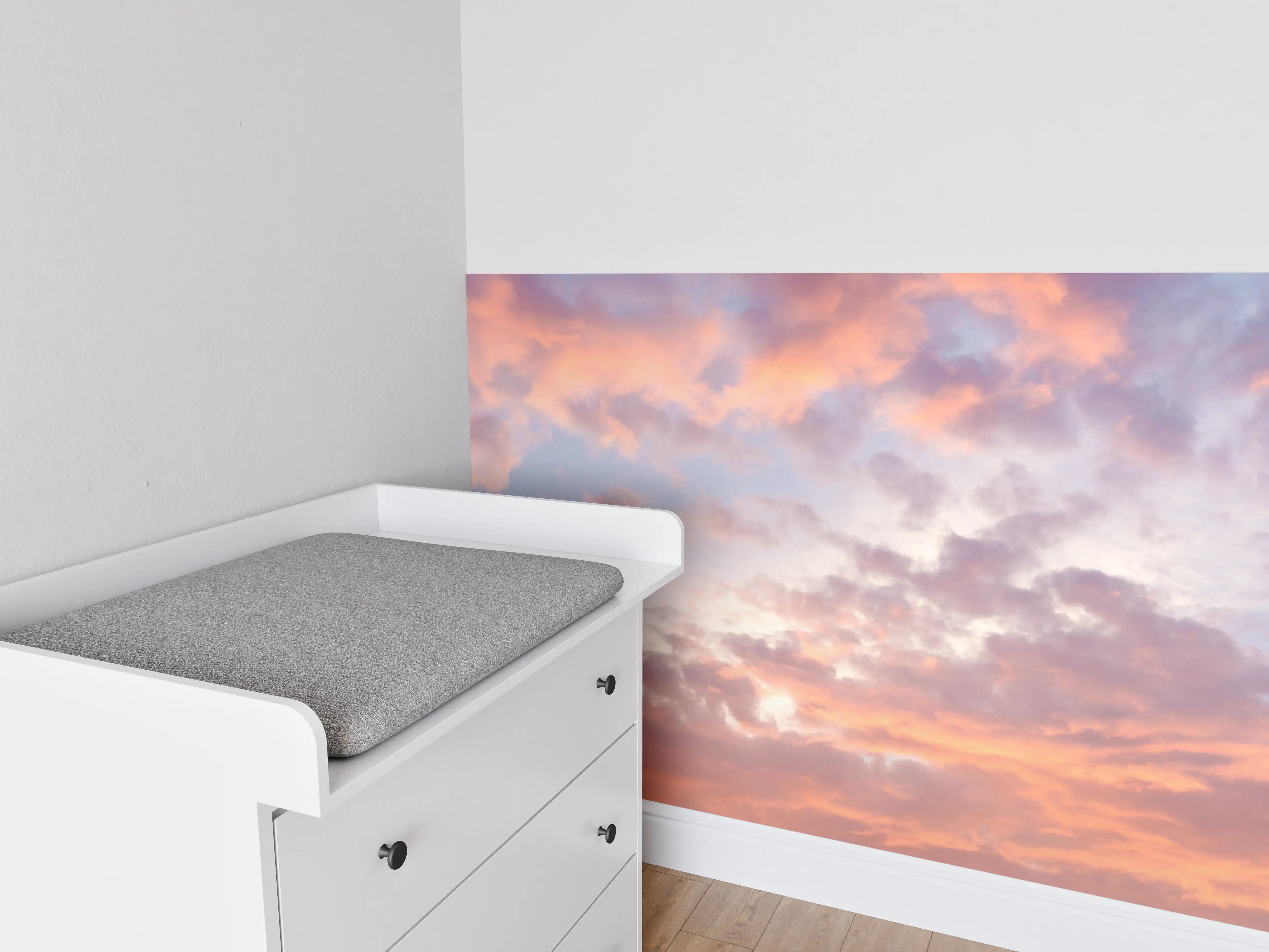 Babyzimmer Wandgestaltung - Sanfter Sonnenuntergang am Himmel