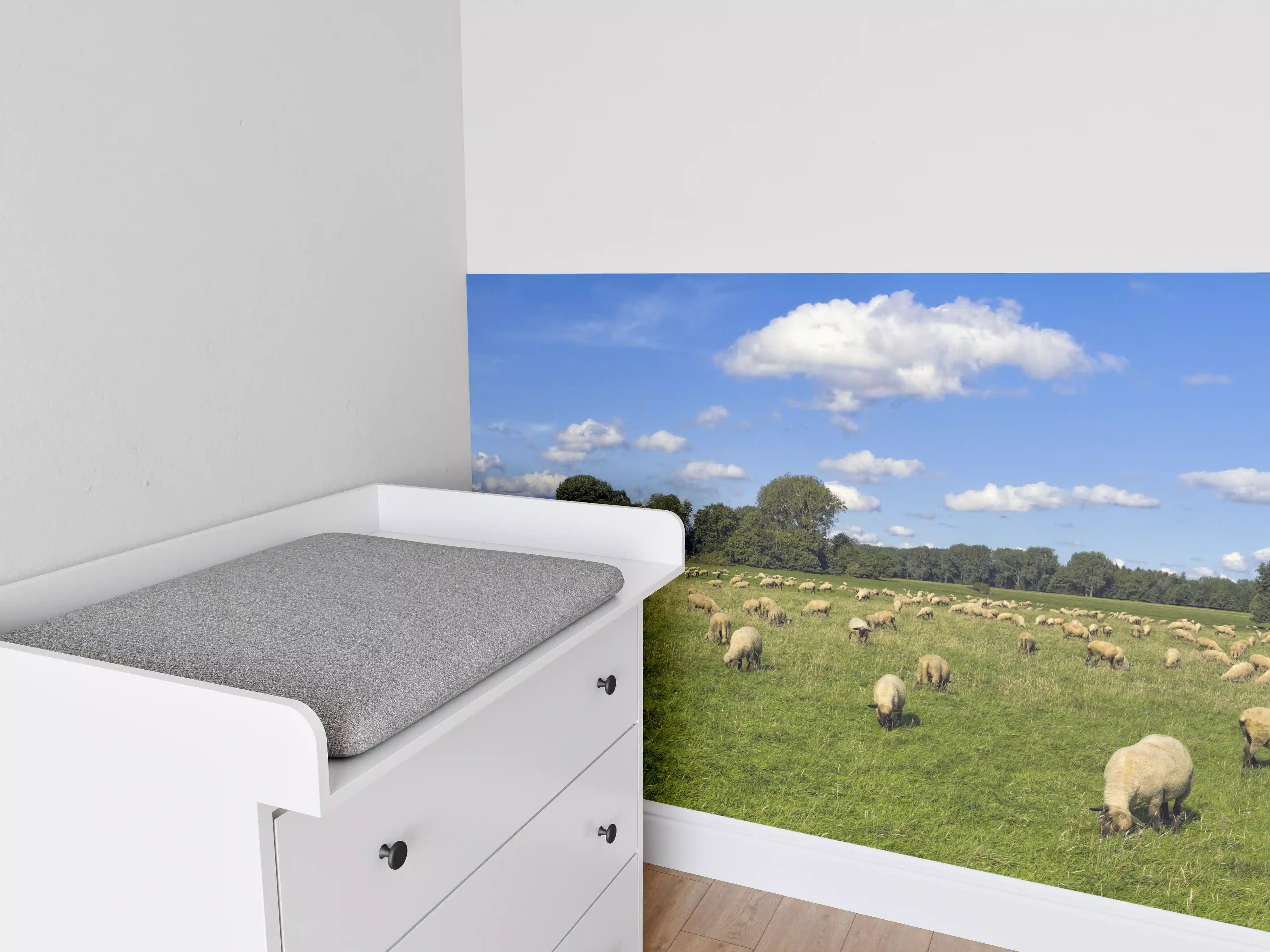 Babyzimmer Wandgestaltung - Schafherde Panorama