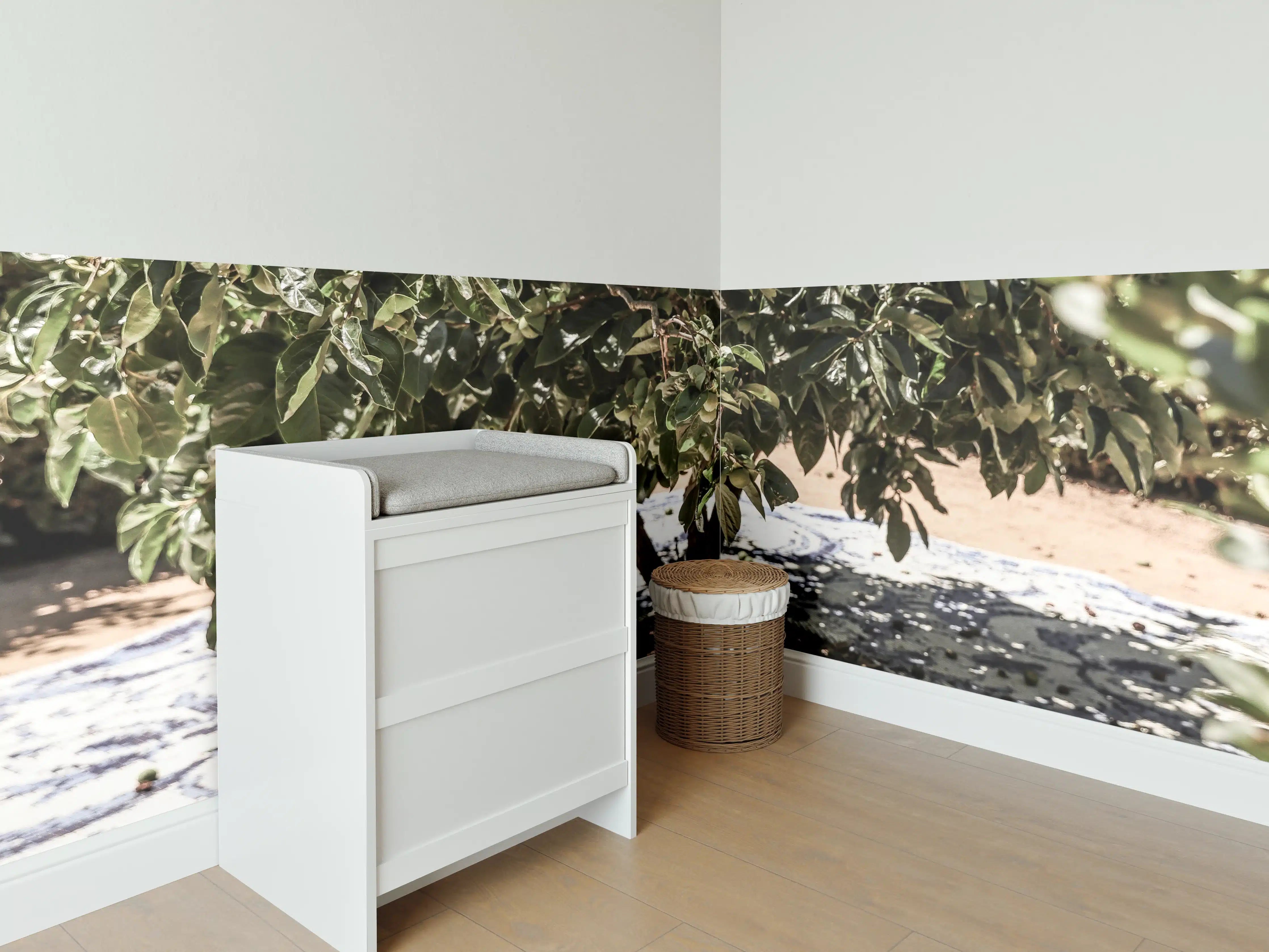 Babyzimmer Wandgestaltung - Schattiges Baummosaik Natur