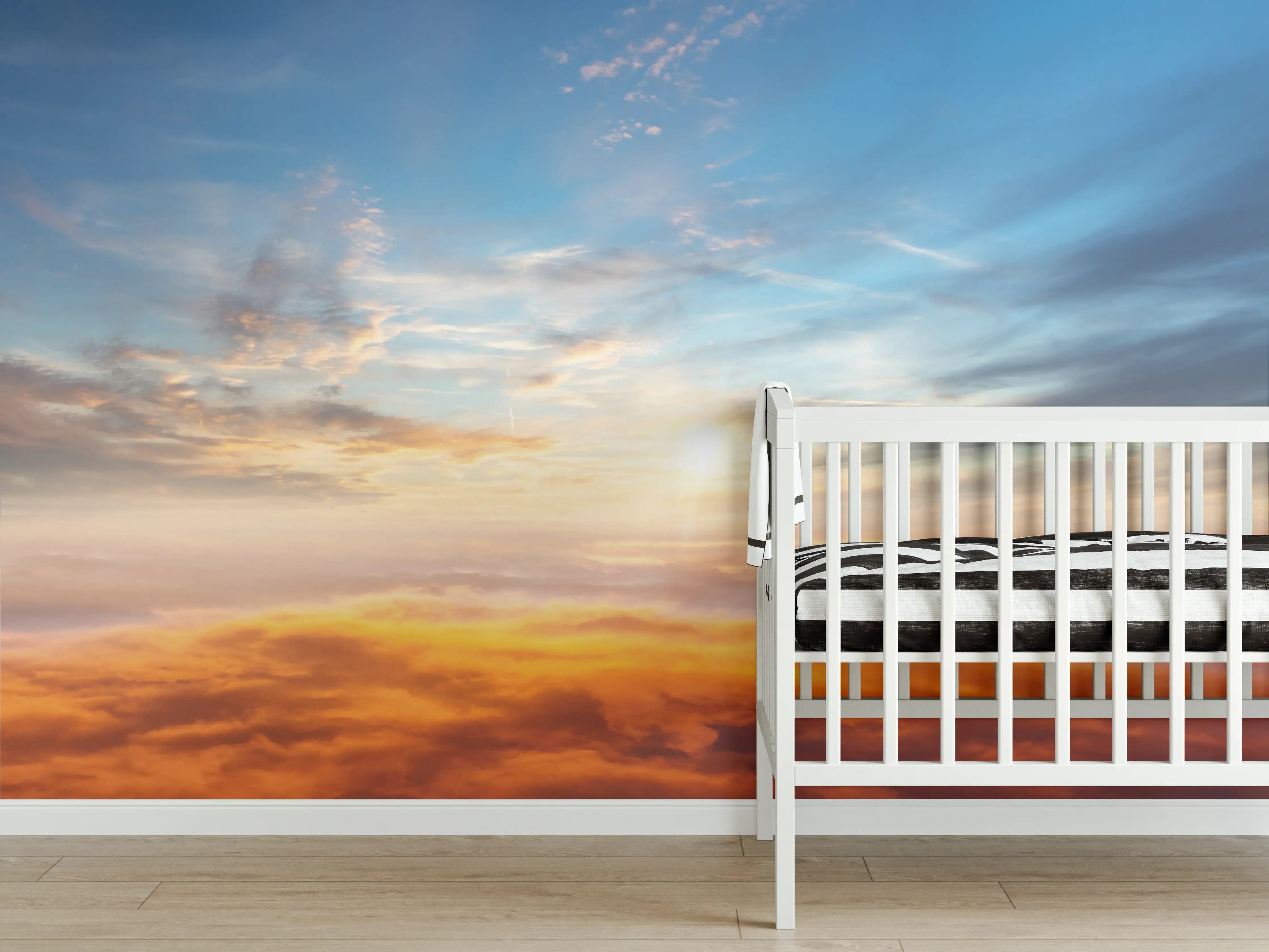 Babyzimmer Wandgestaltung - Schöner Sonnenuntergang über den Wolken