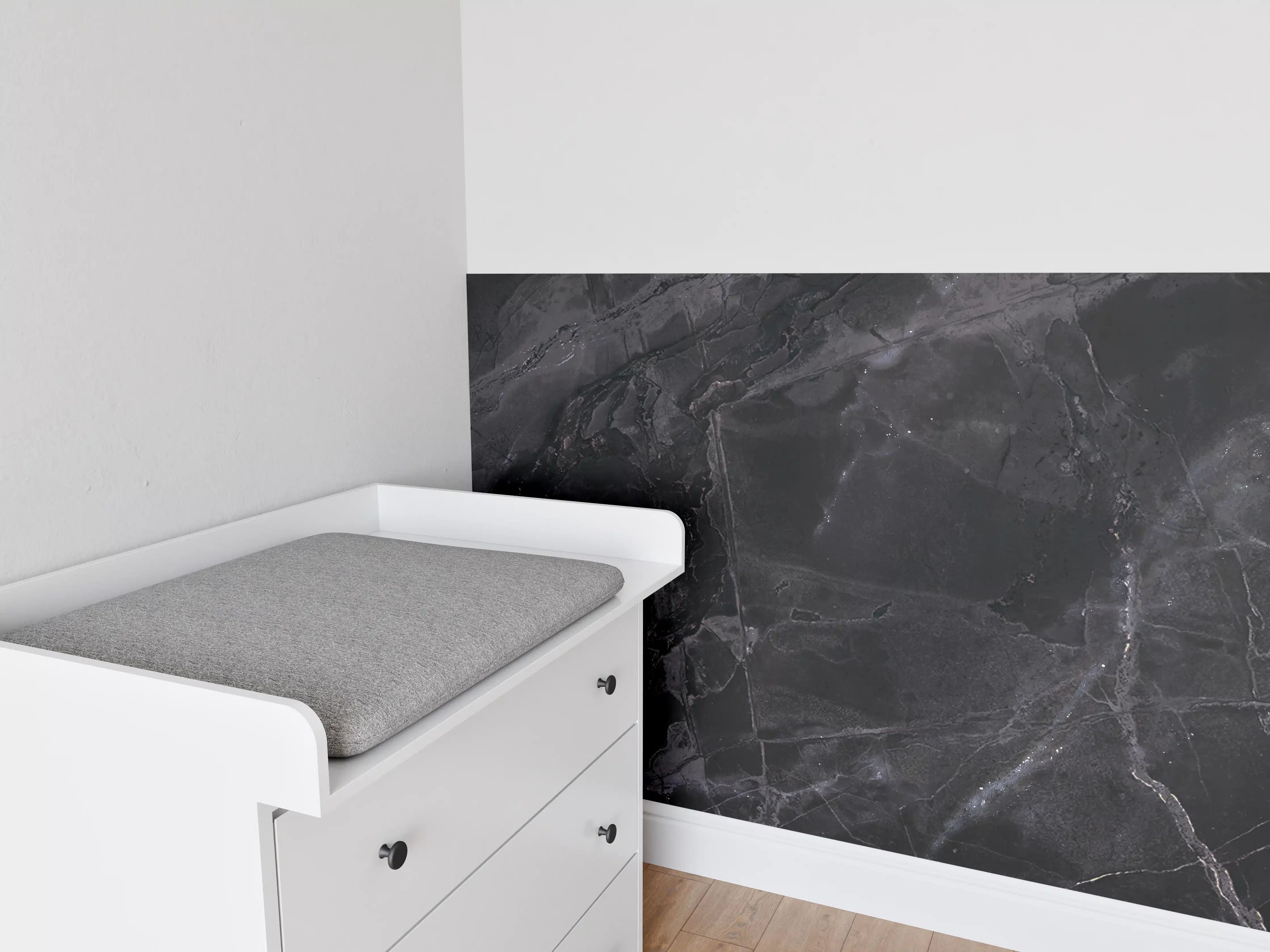Babyzimmer Wandgestaltung - Schwarz-grauer Marmor