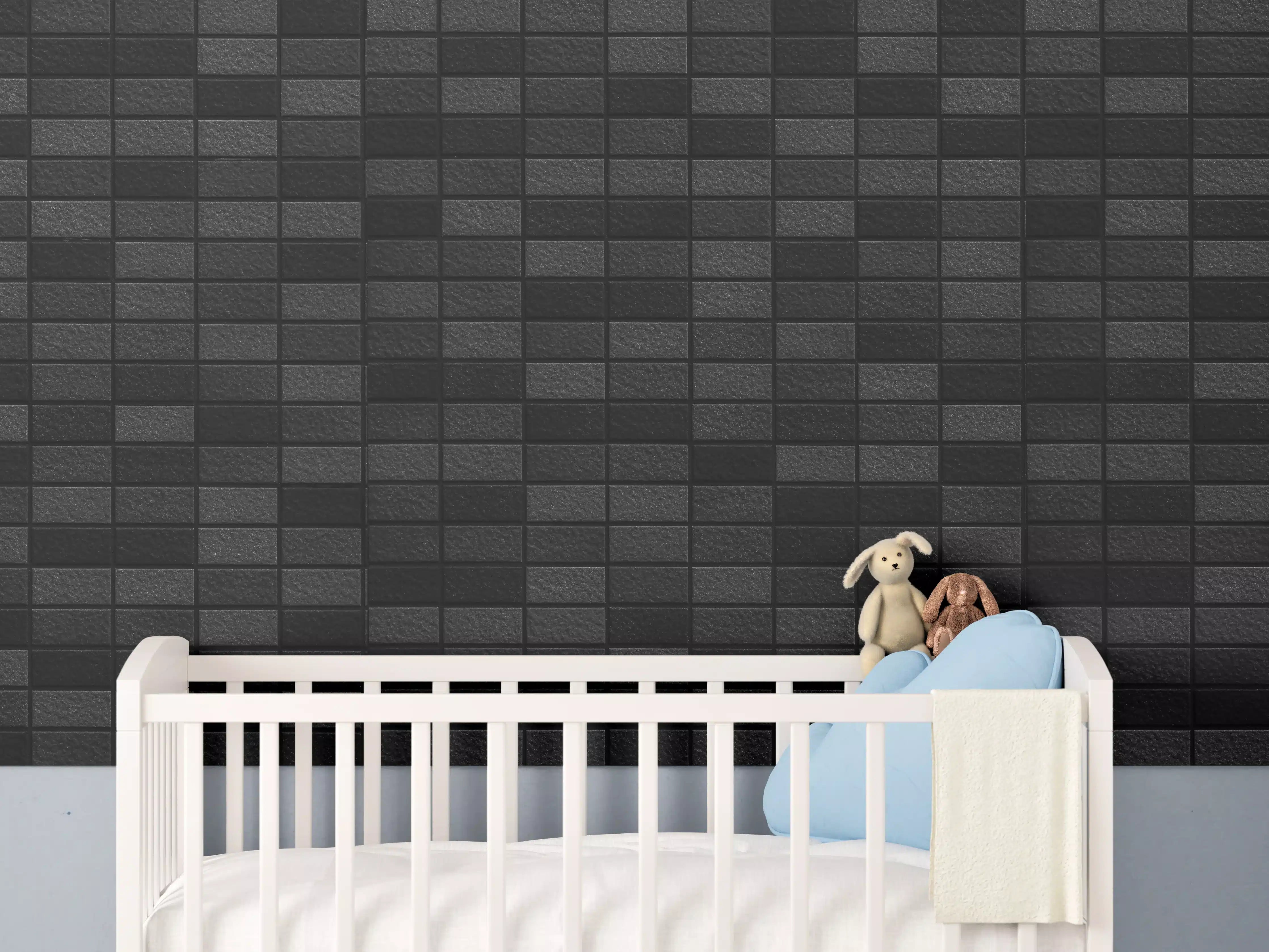 Babyzimmer Wandgestaltung - Schwarze edle Steinfliesen Hintergrund