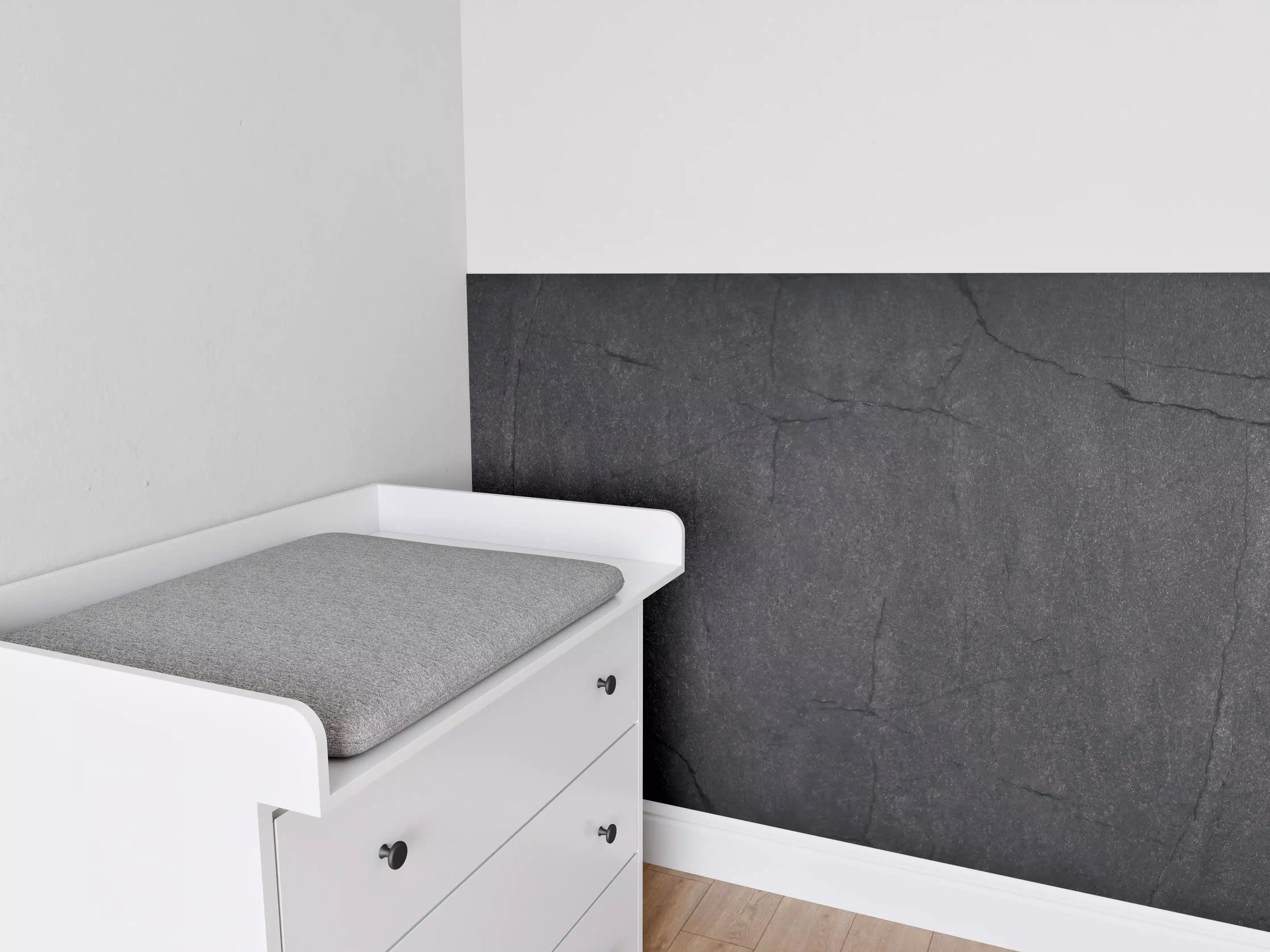 Babyzimmer Wandgestaltung - Schwarzes Felsgestein 