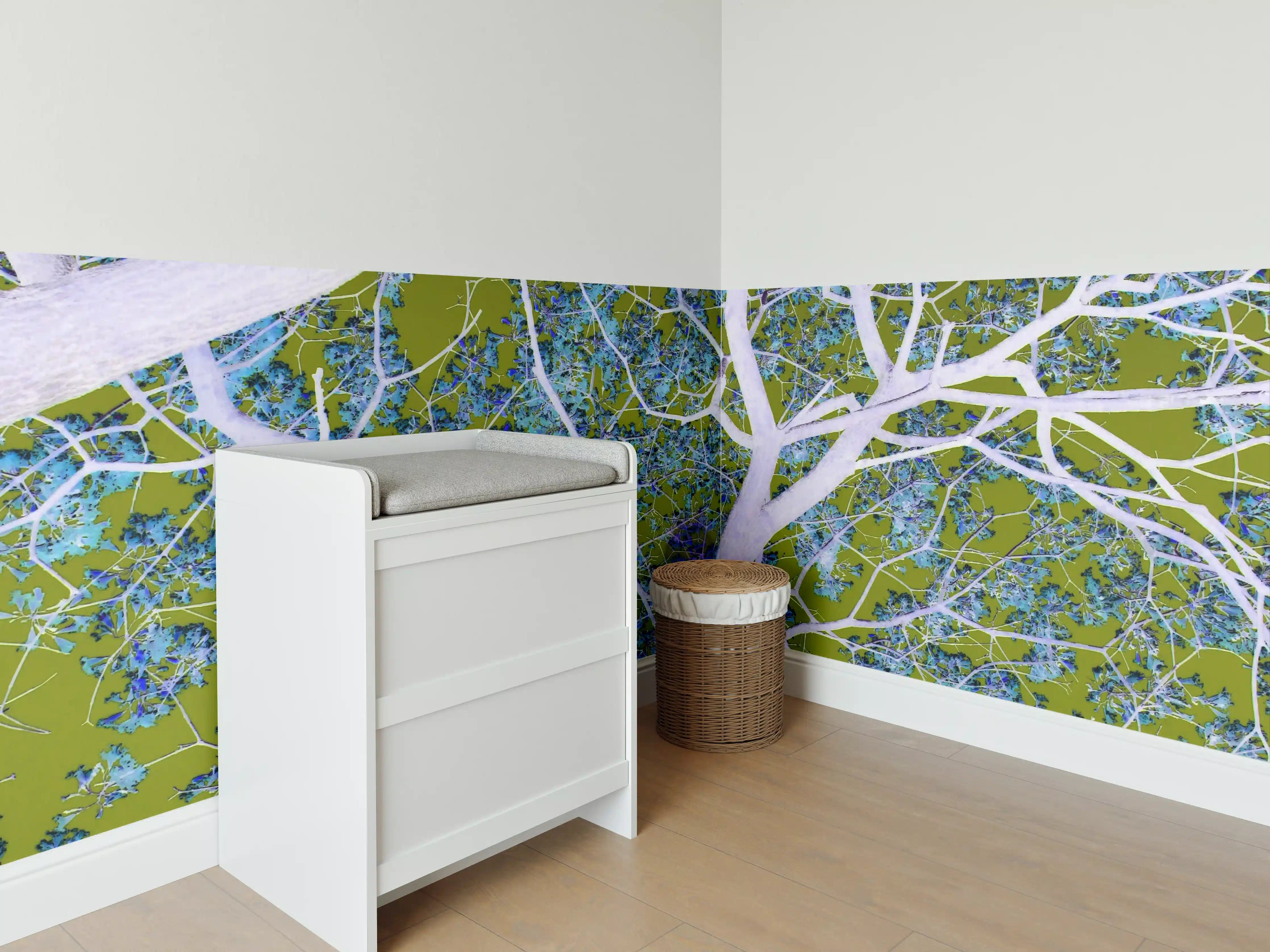 Babyzimmer Wandgestaltung - Silbernes Blatt im blauen Himmel