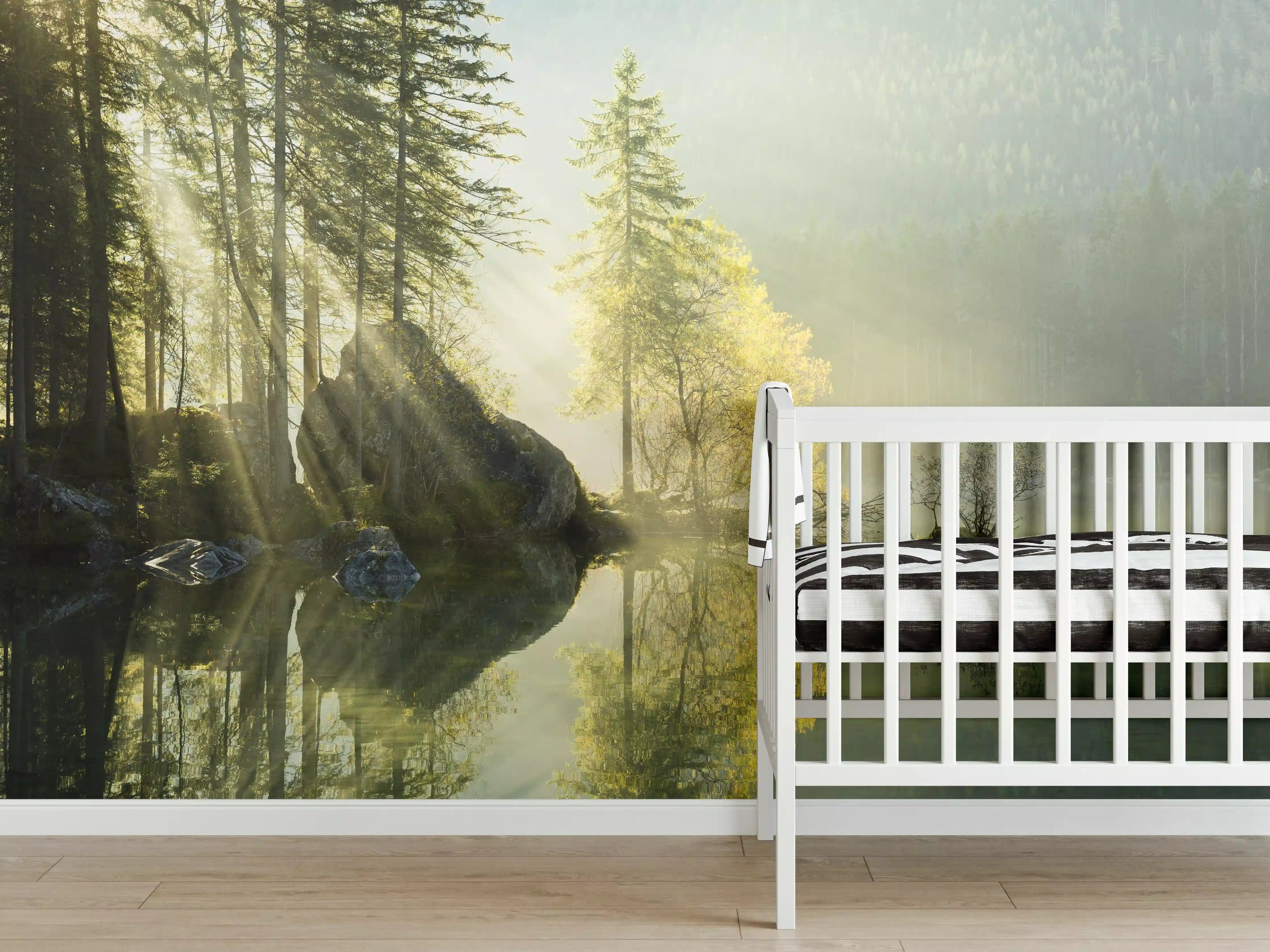 Babyzimmer Wandgestaltung - Sonnenstrahlen im See