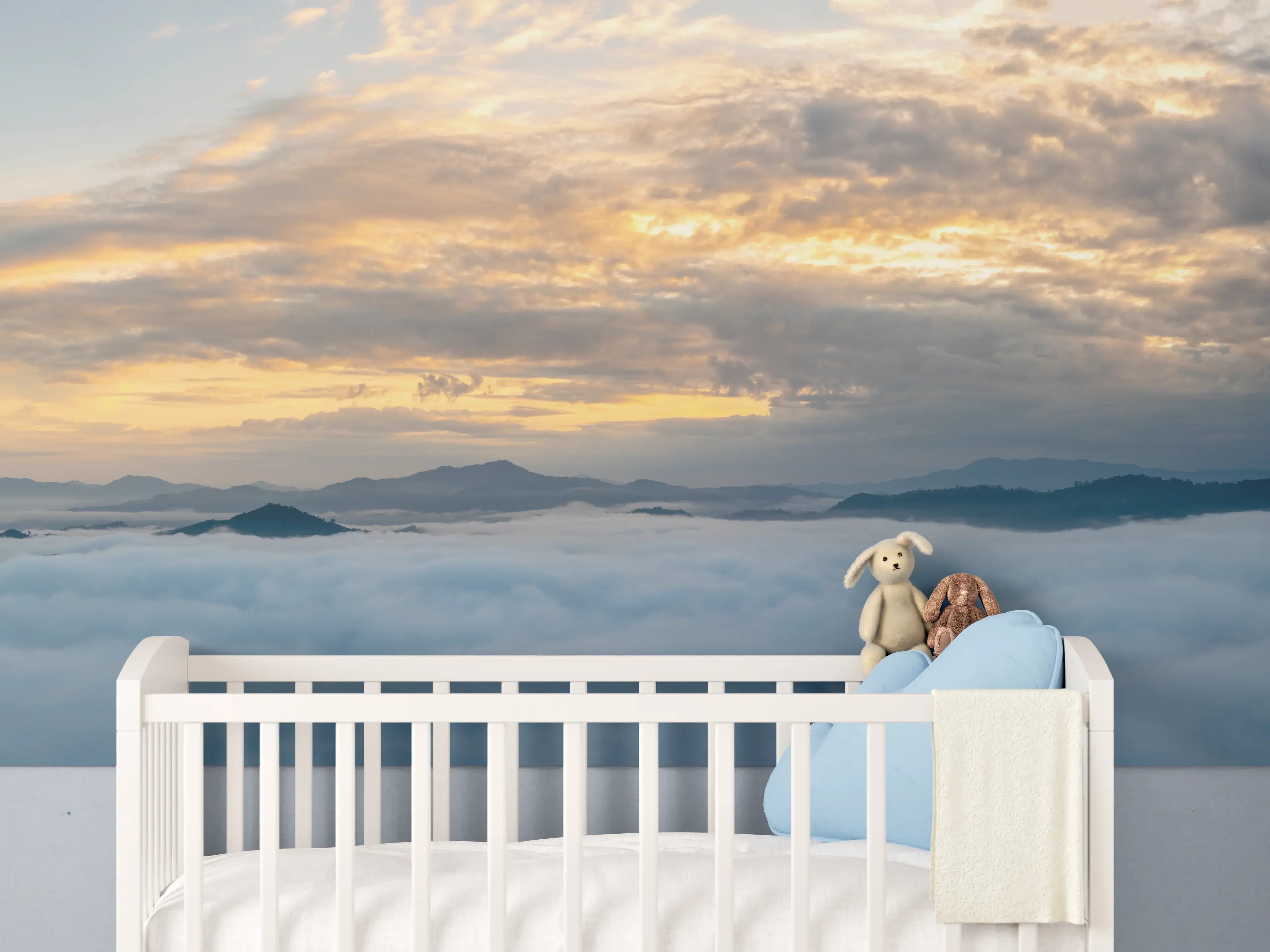 Babyzimmer Wandgestaltung - Sonnenuntergang über Wolkenmeer