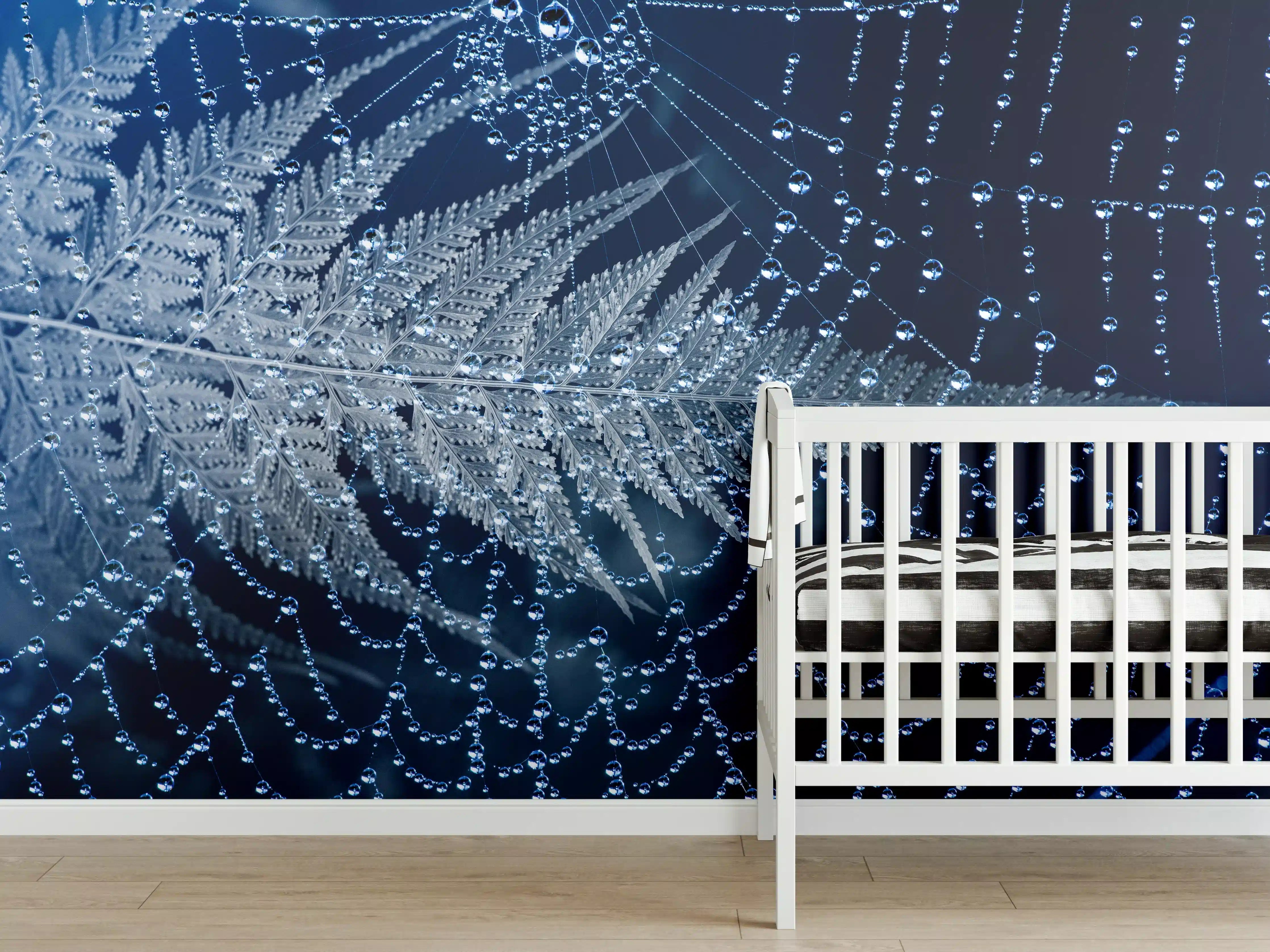 Babyzimmer Wandgestaltung - Spinnennetz Tau Morgengrauen