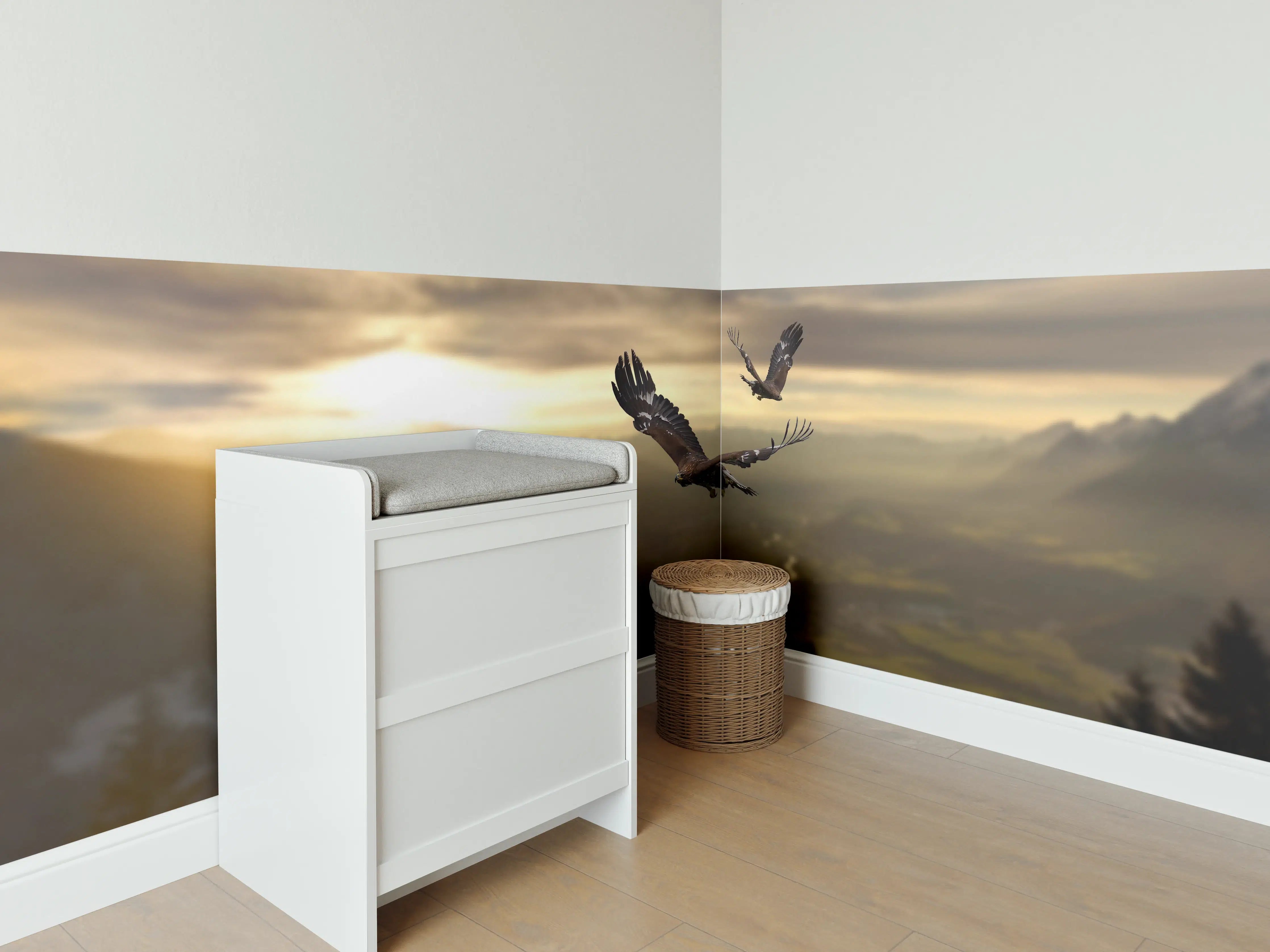 Babyzimmer Wandgestaltung - Steinadler an den Alpen