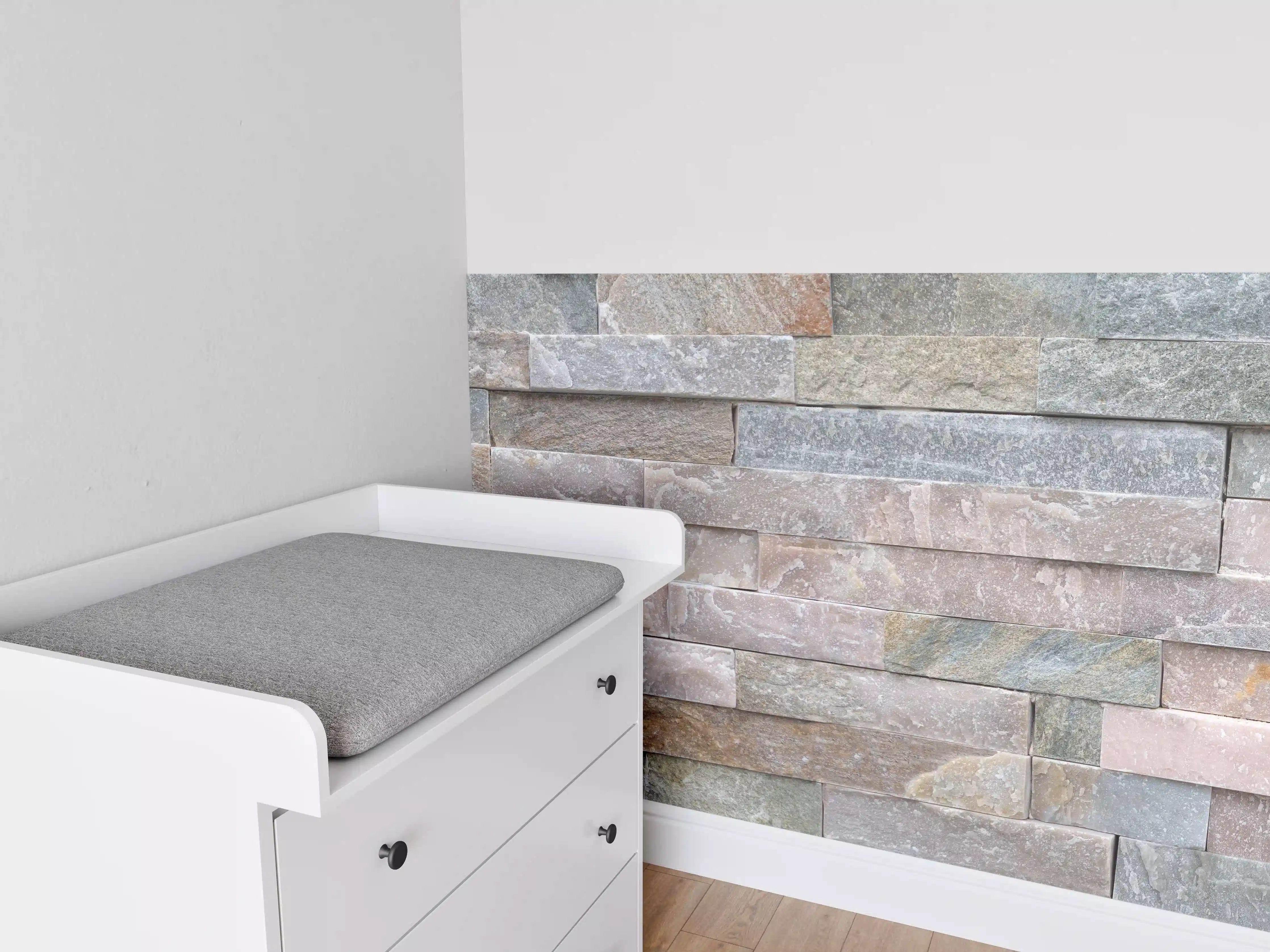 Babyzimmer Wandgestaltung - Steinwand aus groben