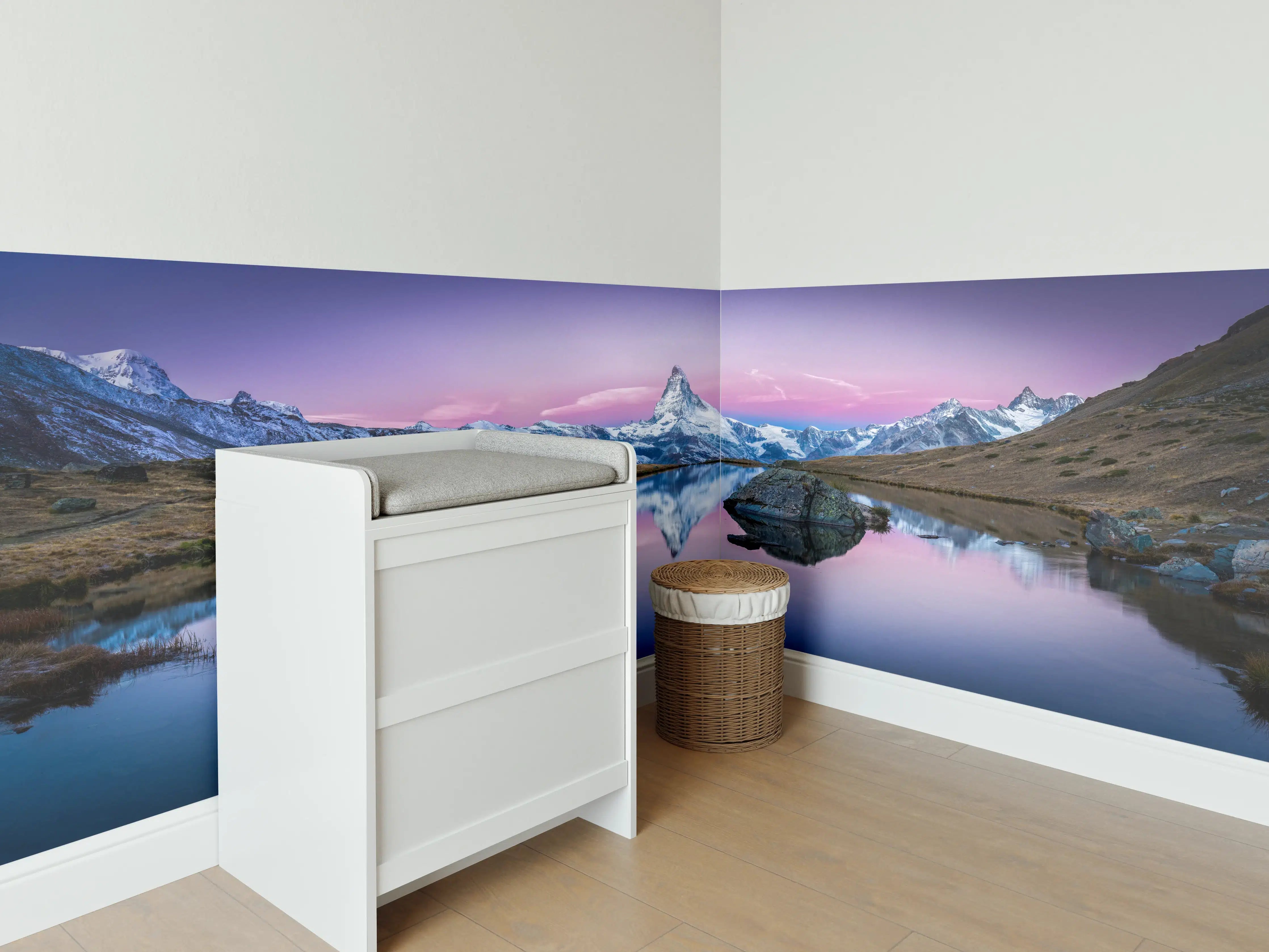 Babyzimmer Wandgestaltung - Stellisee in Schweiz - Matterhorn Panorama
