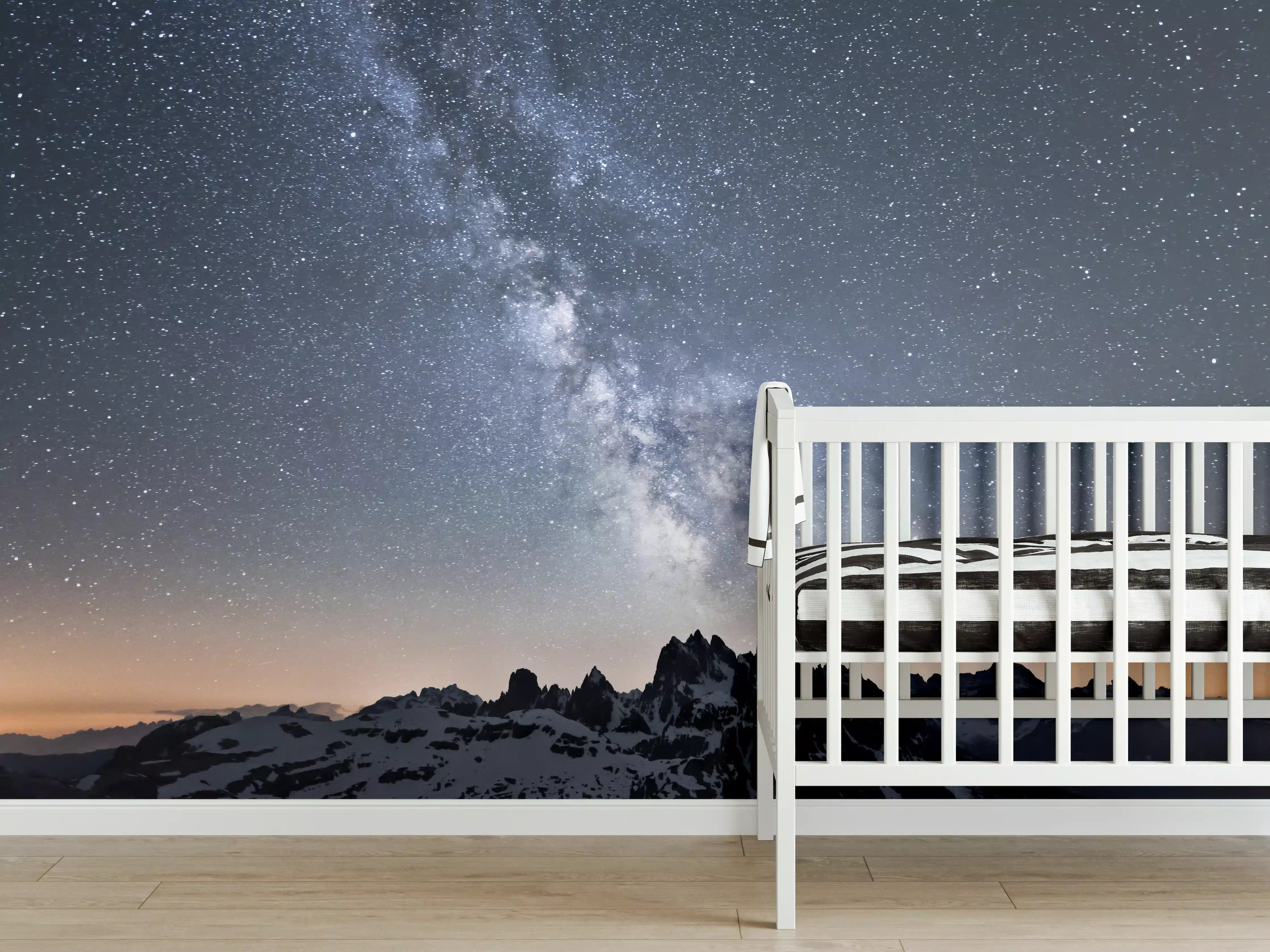 Babyzimmer Wandgestaltung - Sterne über Schneebergen