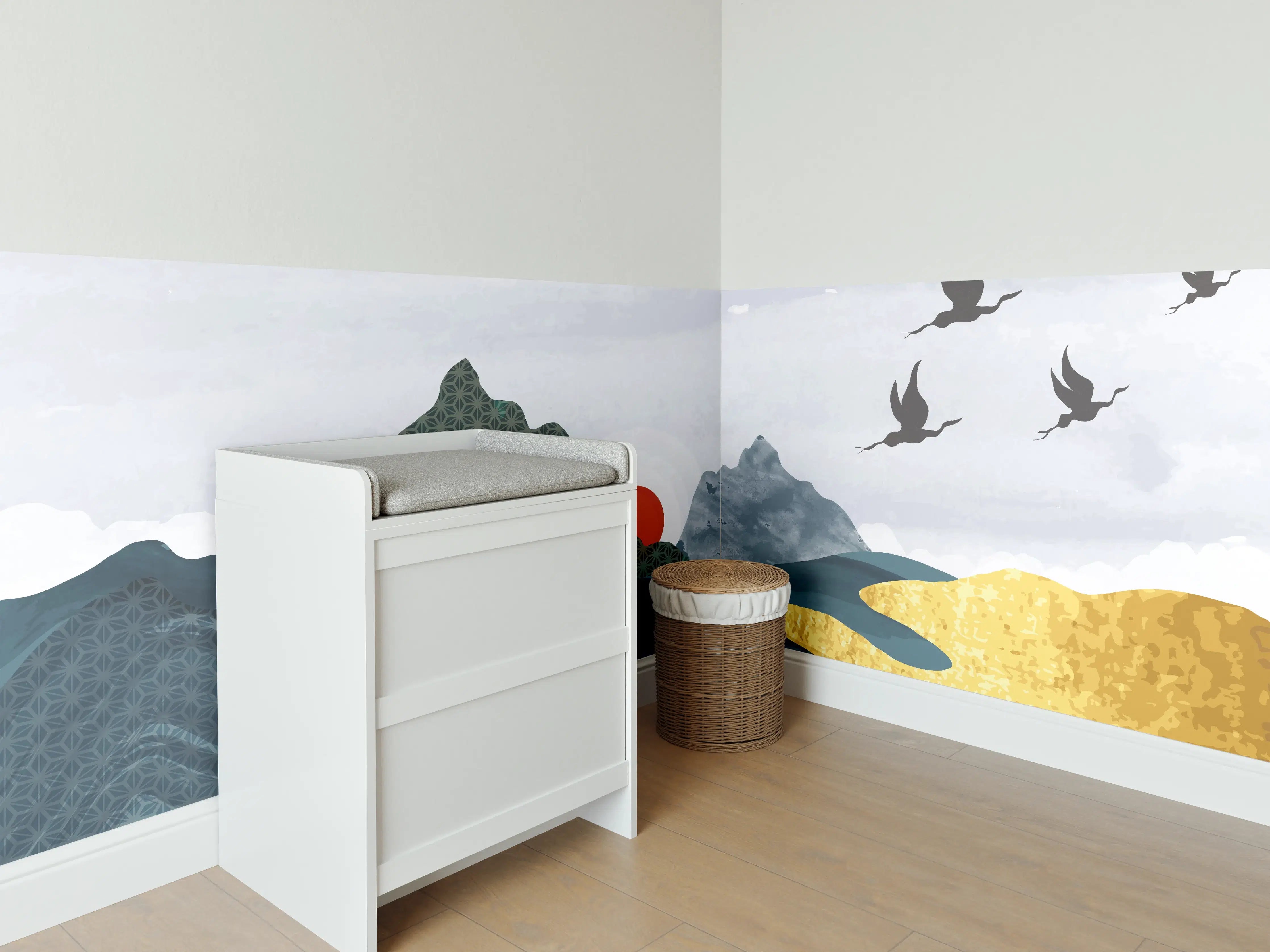 Babyzimmer Wandgestaltung - Stilvolle Berglandschaft bei Sonnenuntergang